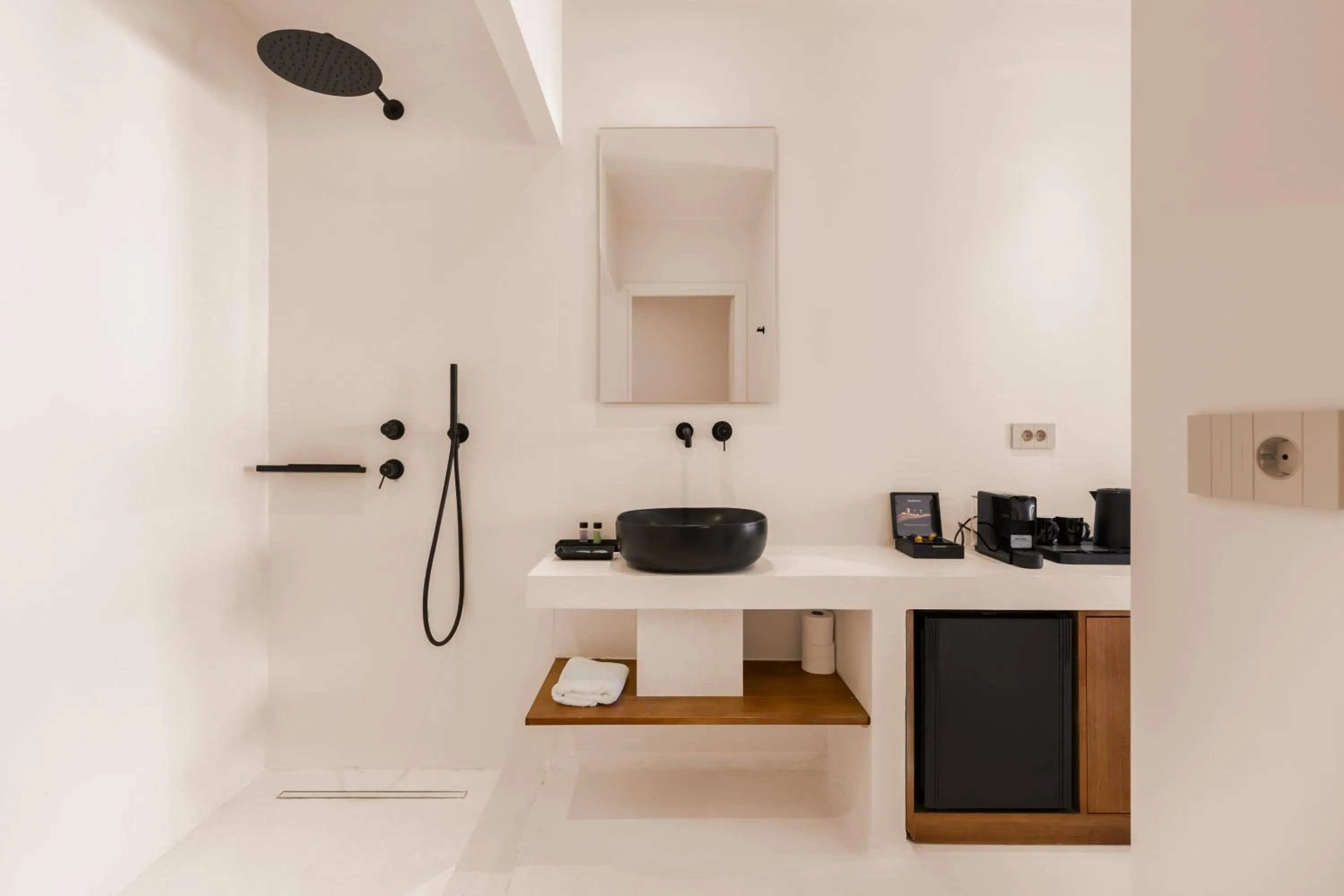 Bathroom in Akre Hotel - Designed for Adults