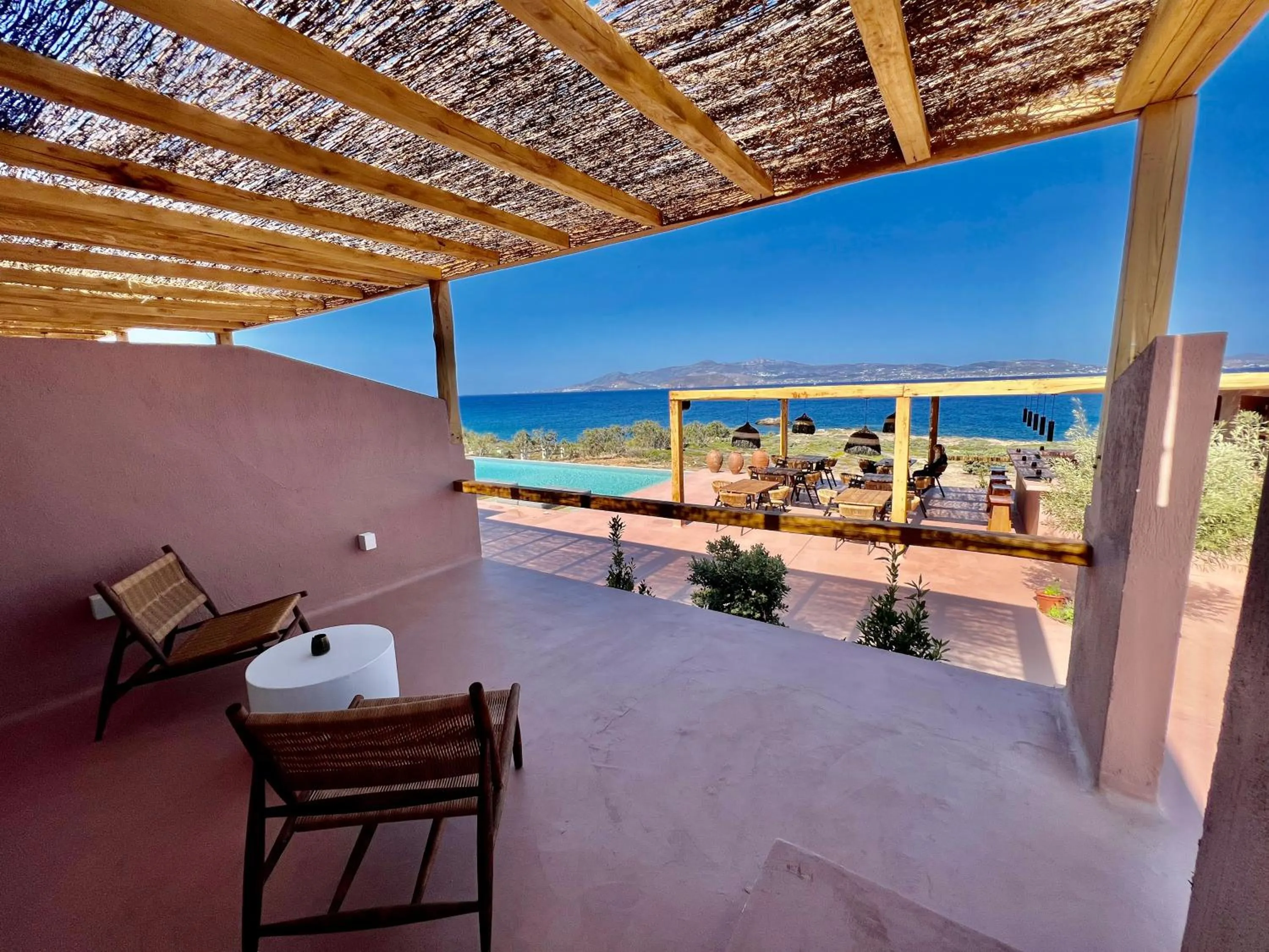 Akre Hotel - Designed for Adults