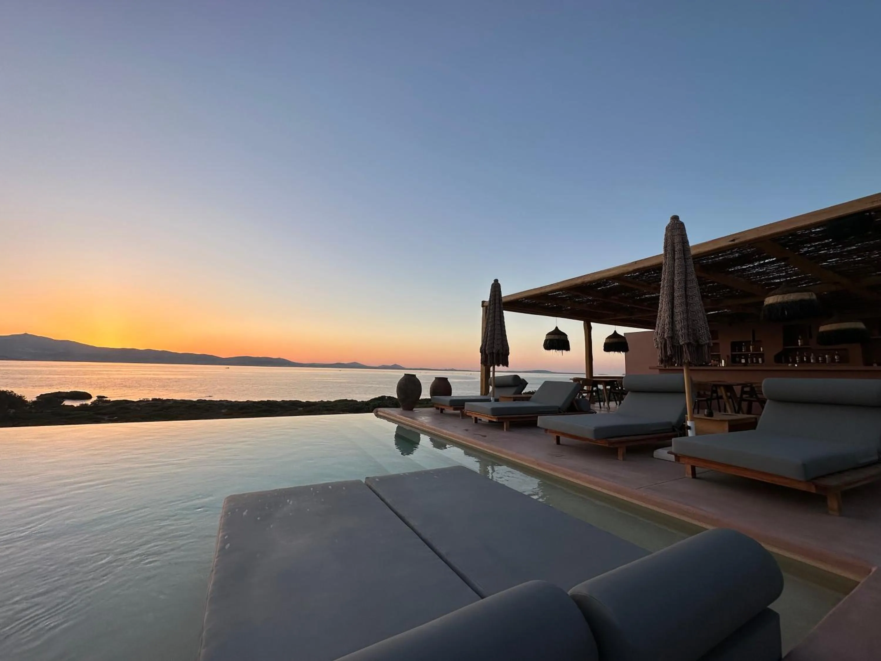 Swimming pool in Akre Hotel - Designed for Adults