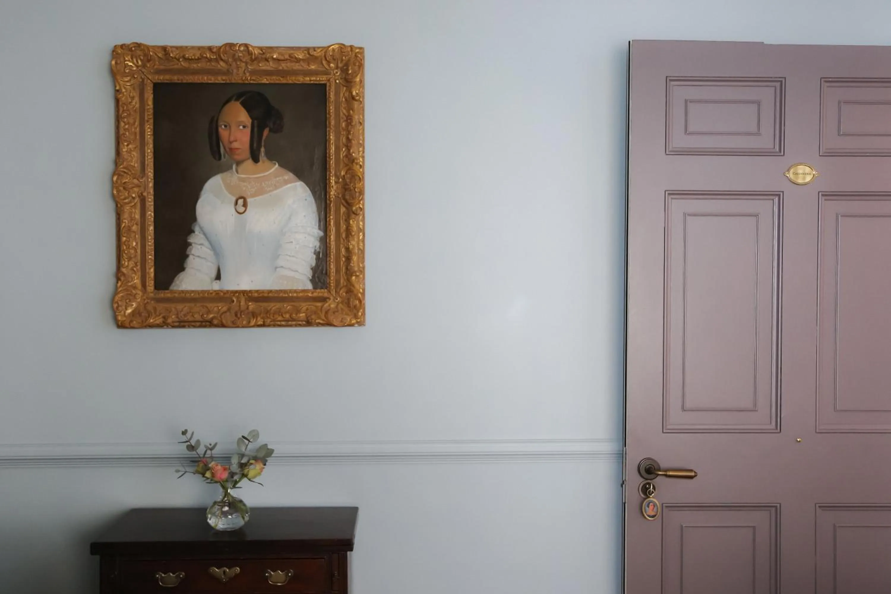 Decorative detail in Henrys Townhouse Marylebone, London