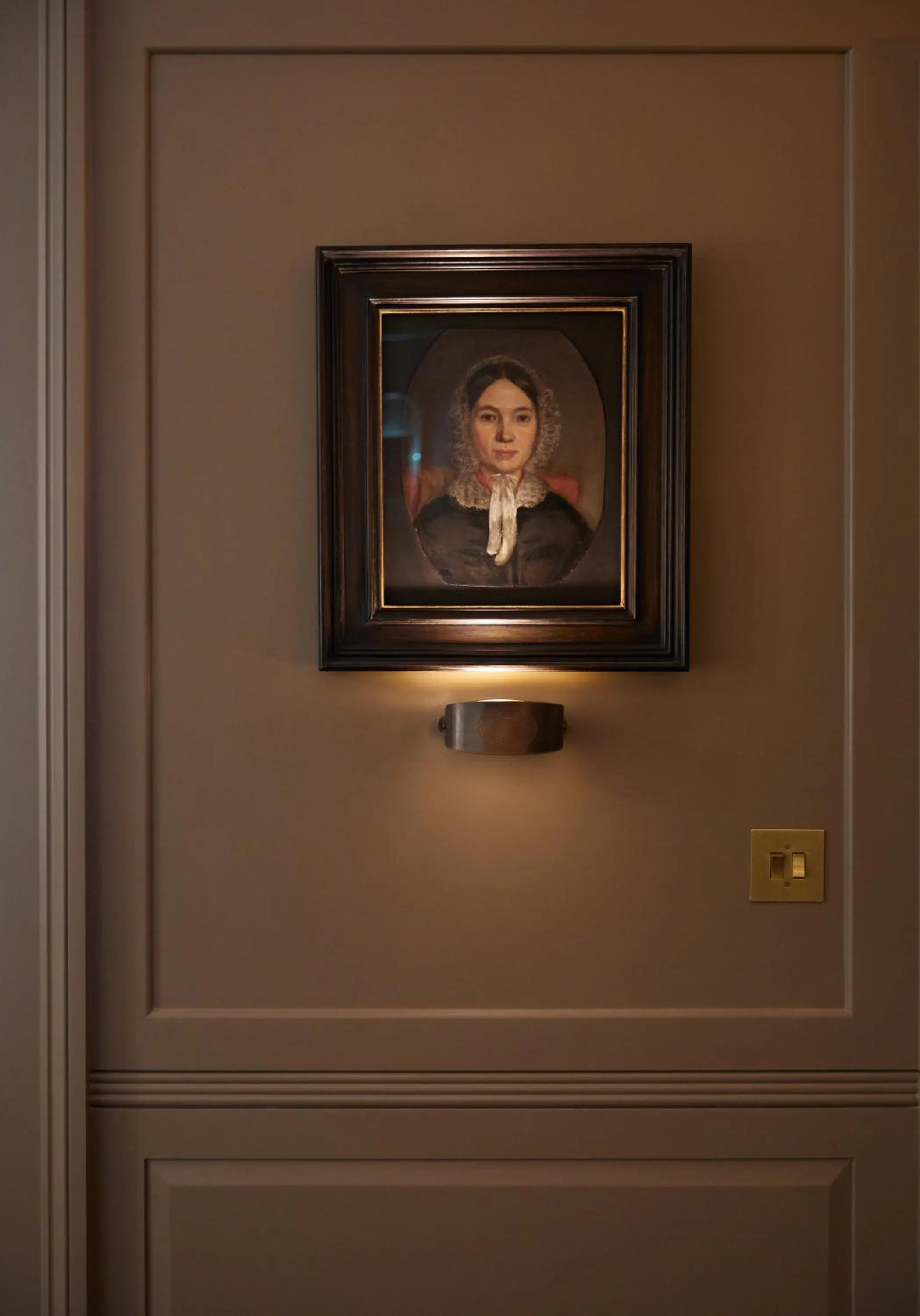 Decorative detail in Henrys Townhouse Marylebone, London