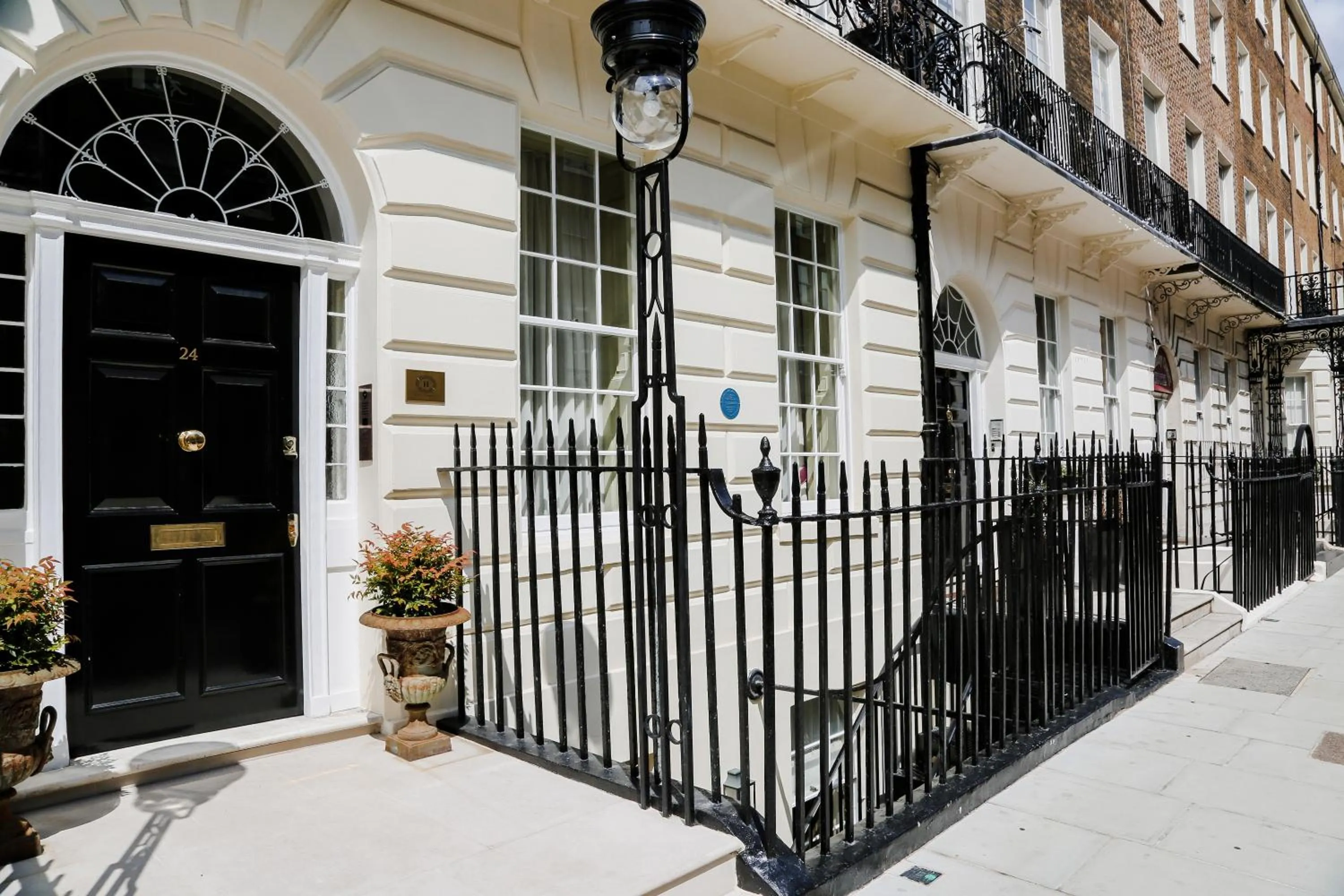 Property building in Henrys Townhouse Marylebone, London
