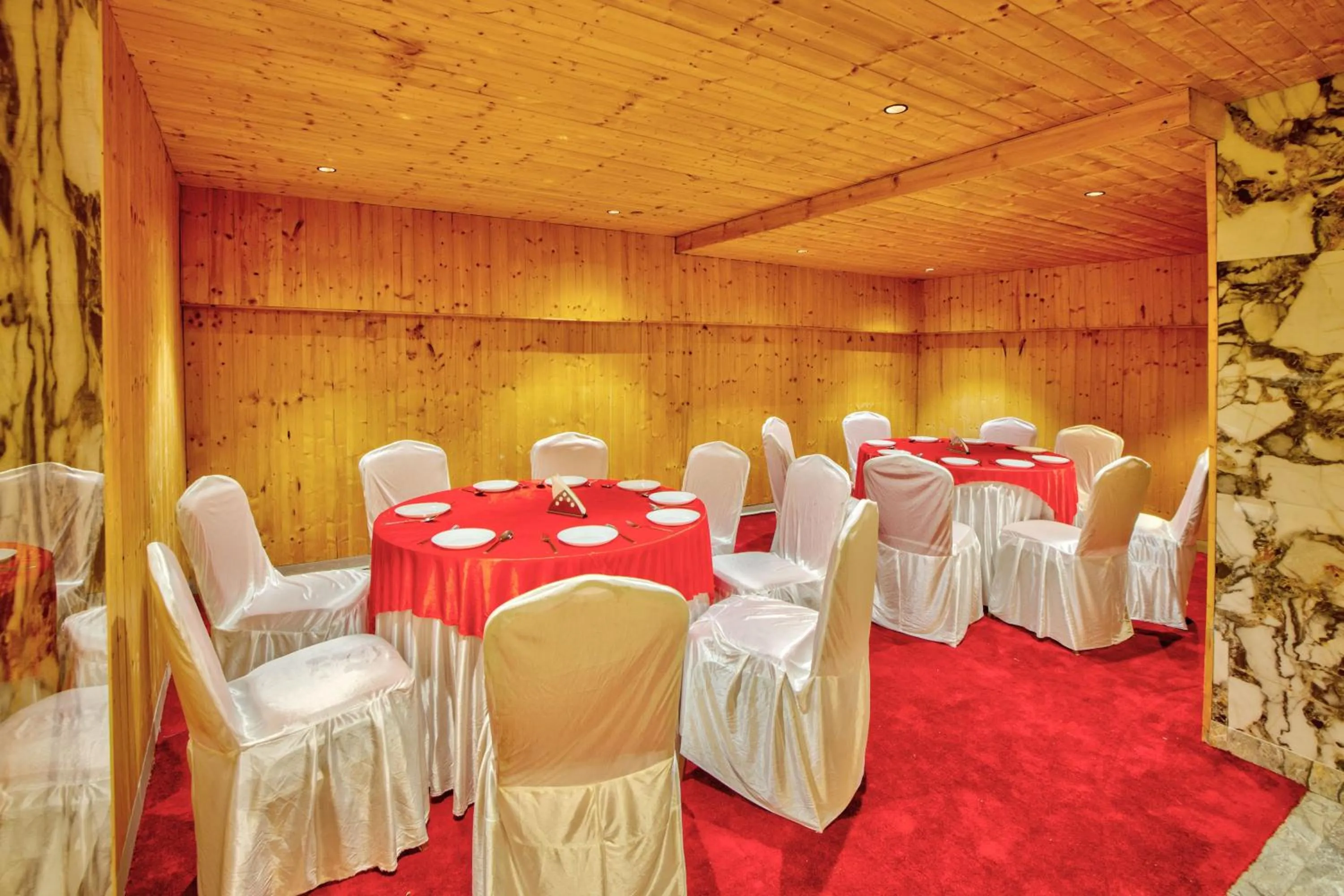 Banquet/Function facilities in Hotel Katson Castle Dharamshala