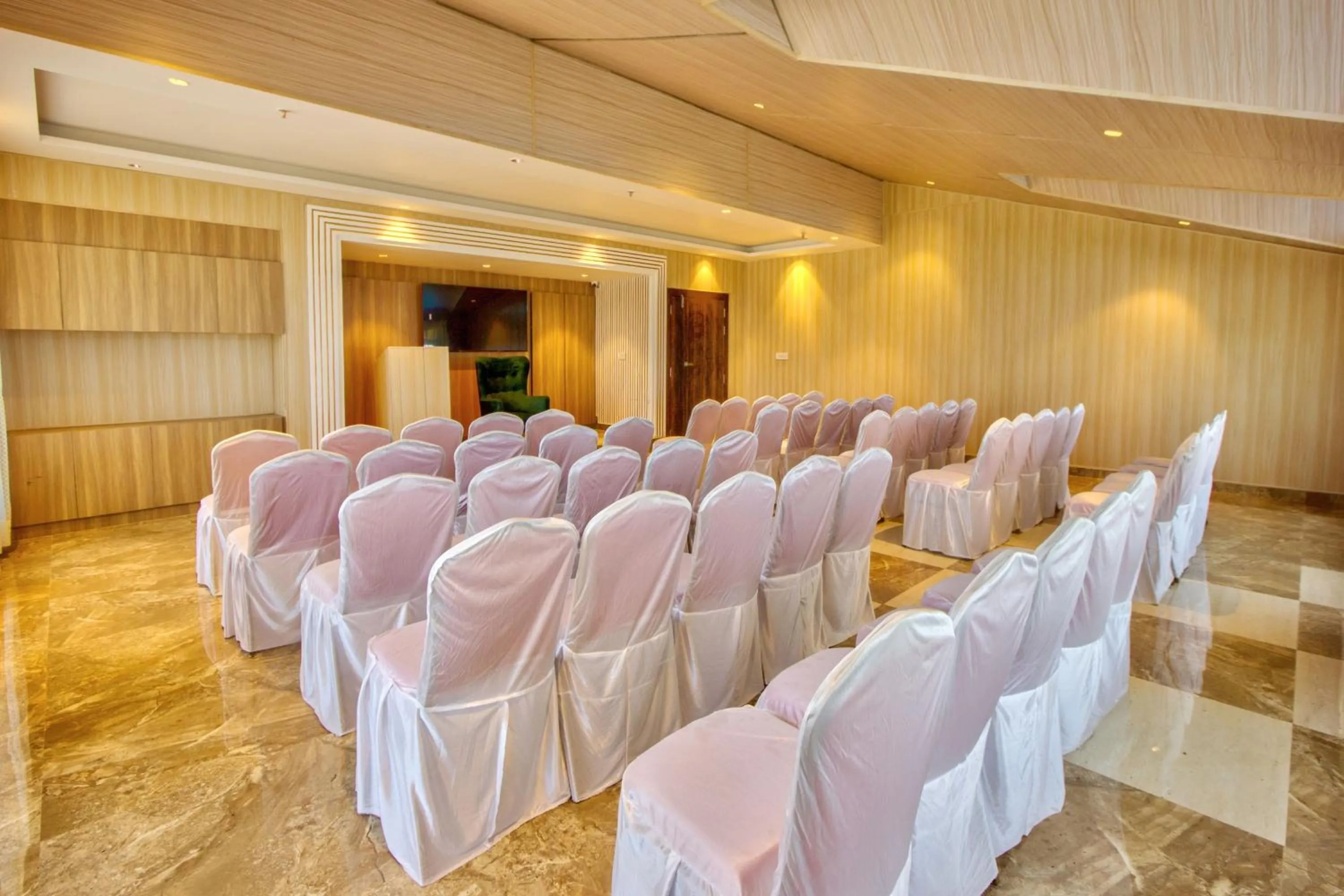 Business facilities in Hotel Katson Castle Dharamshala