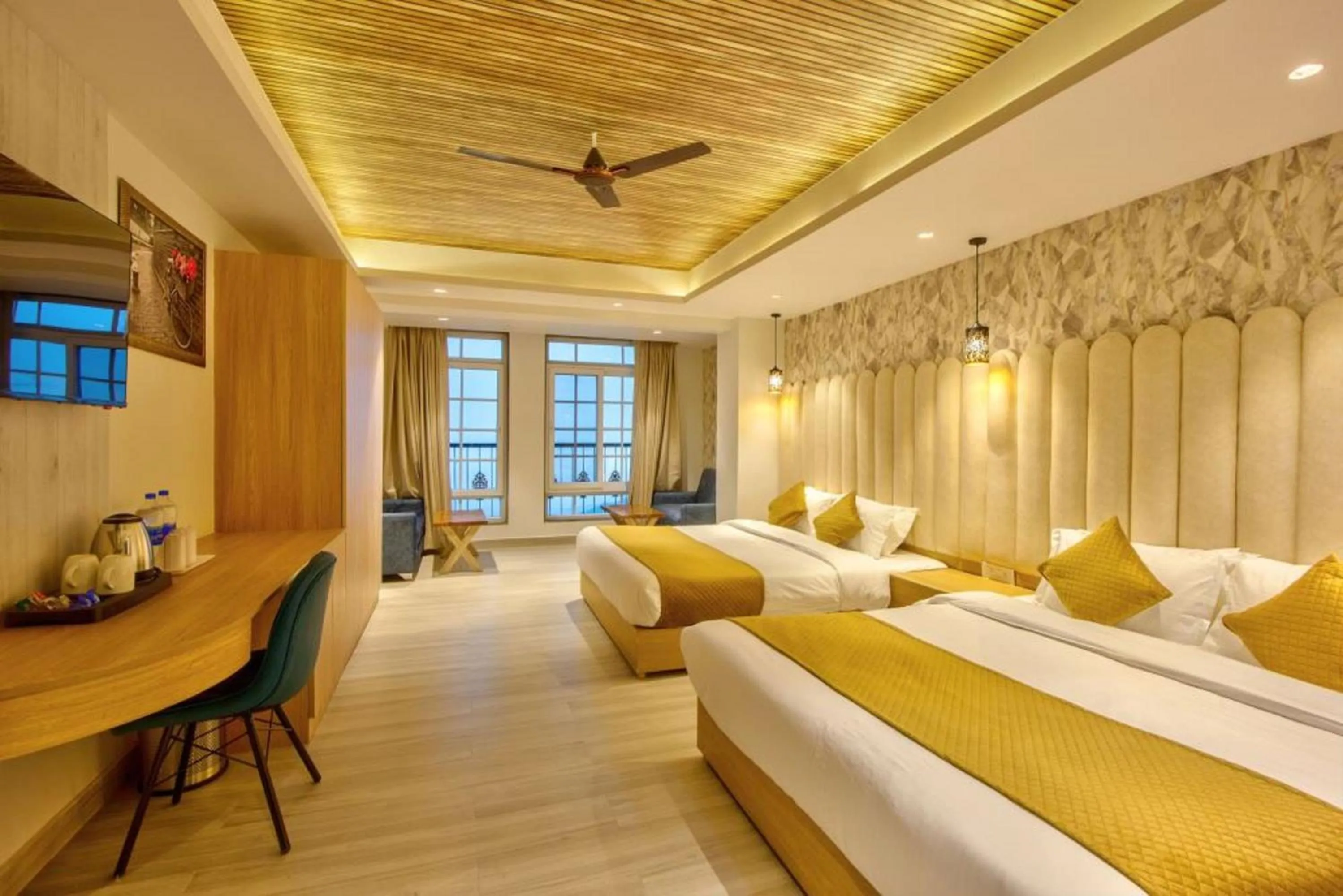 Bed in Hotel Katson Castle Dharamshala