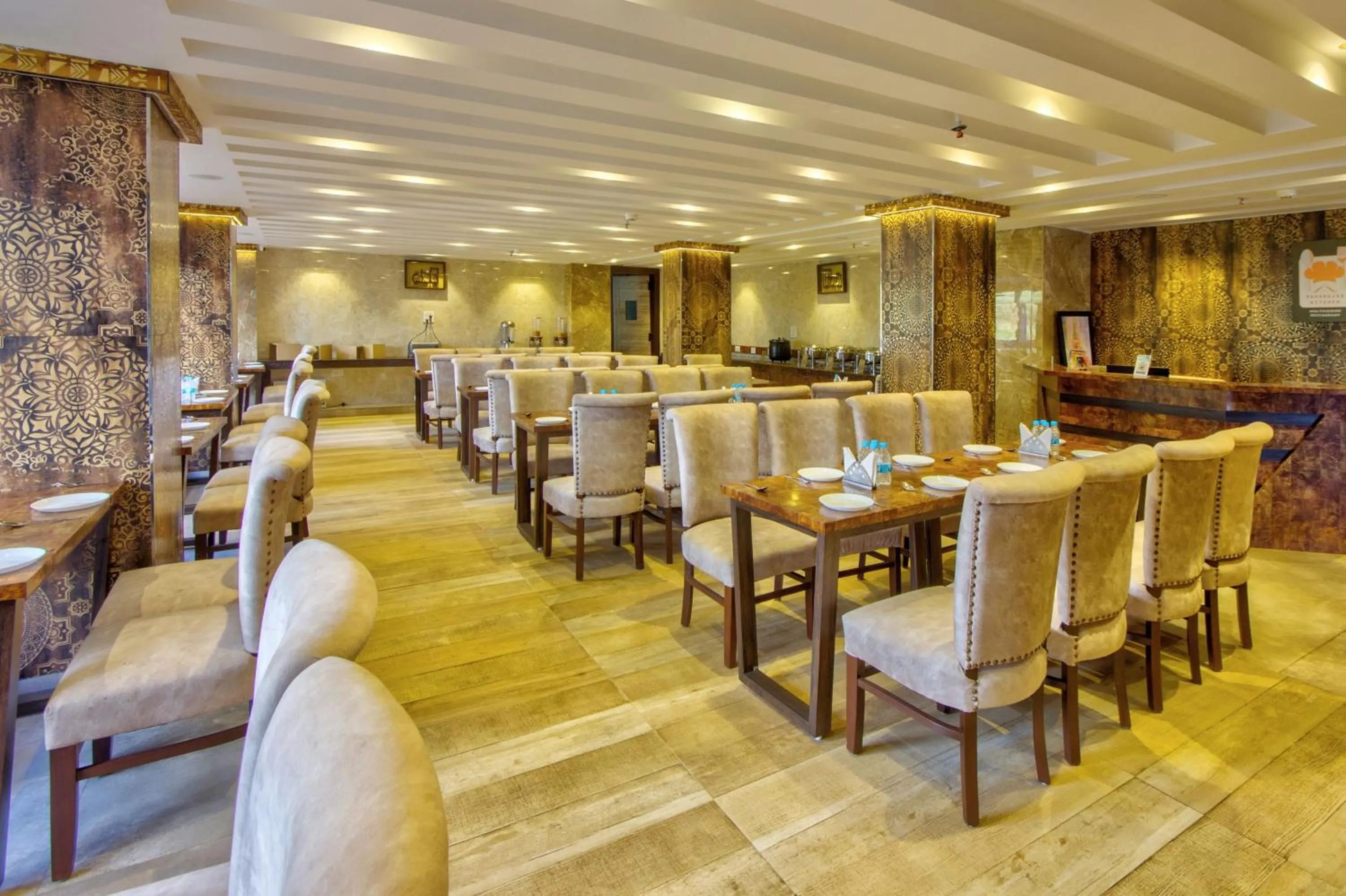 Restaurant/places to eat in Hotel Katson Castle Dharamshala