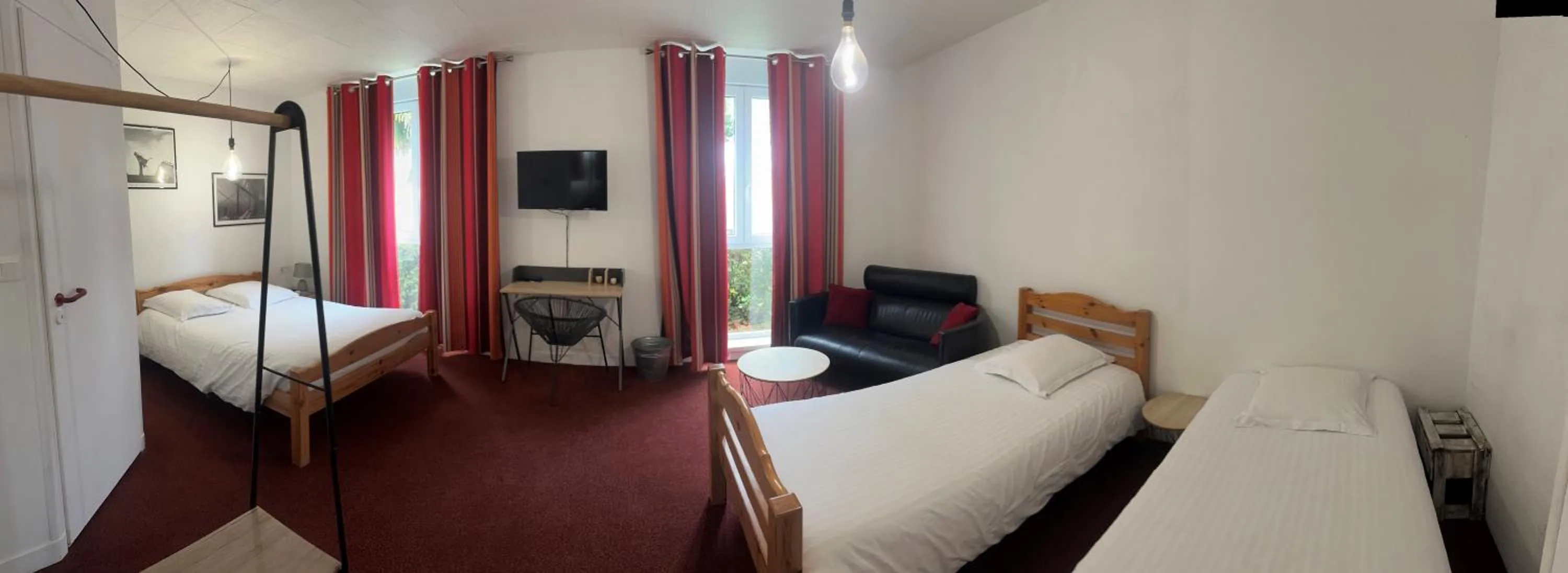 Bed in Agape Hotel Niort- Bessines