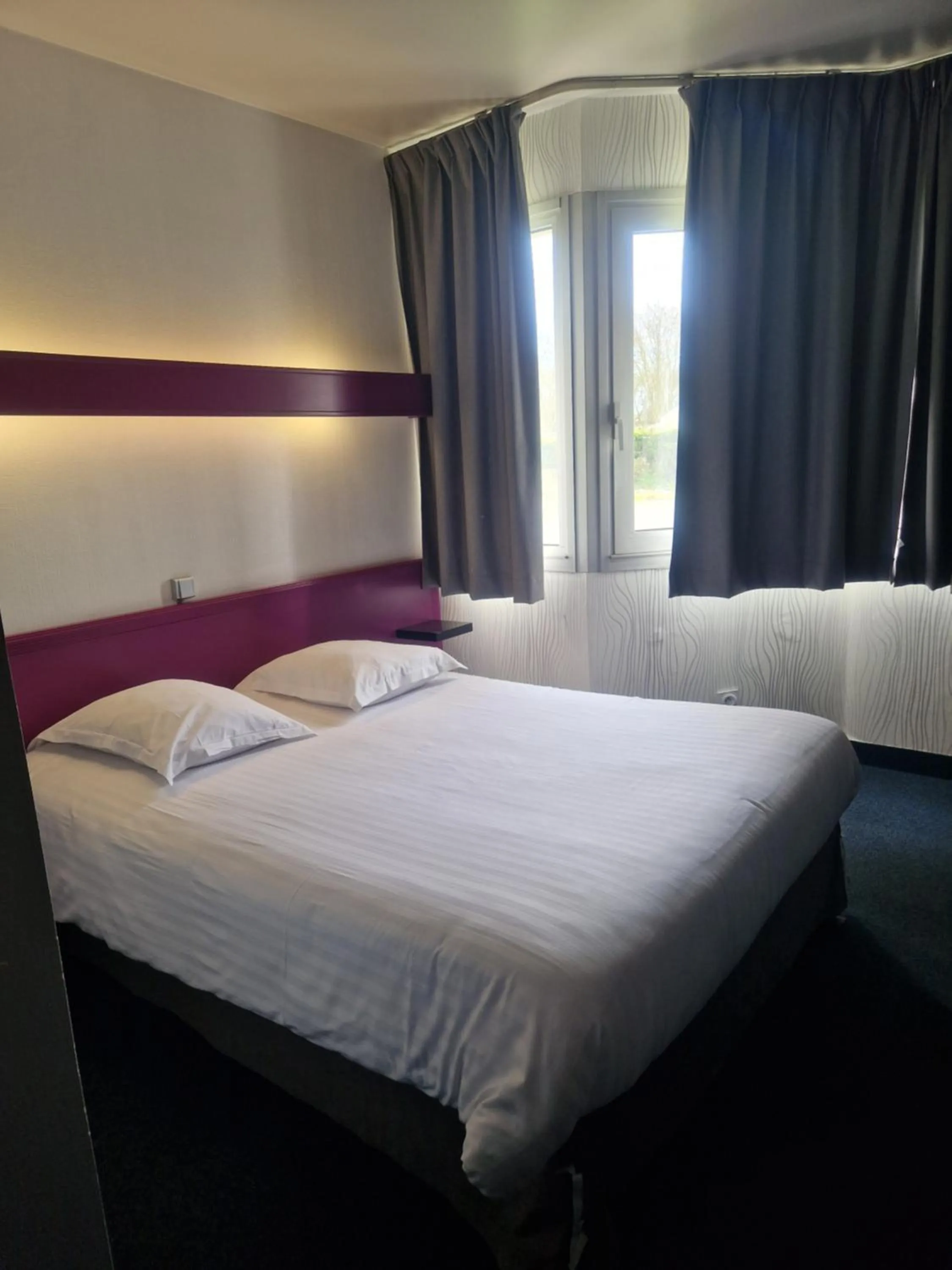 Bed in Agape Hotel Niort- Bessines