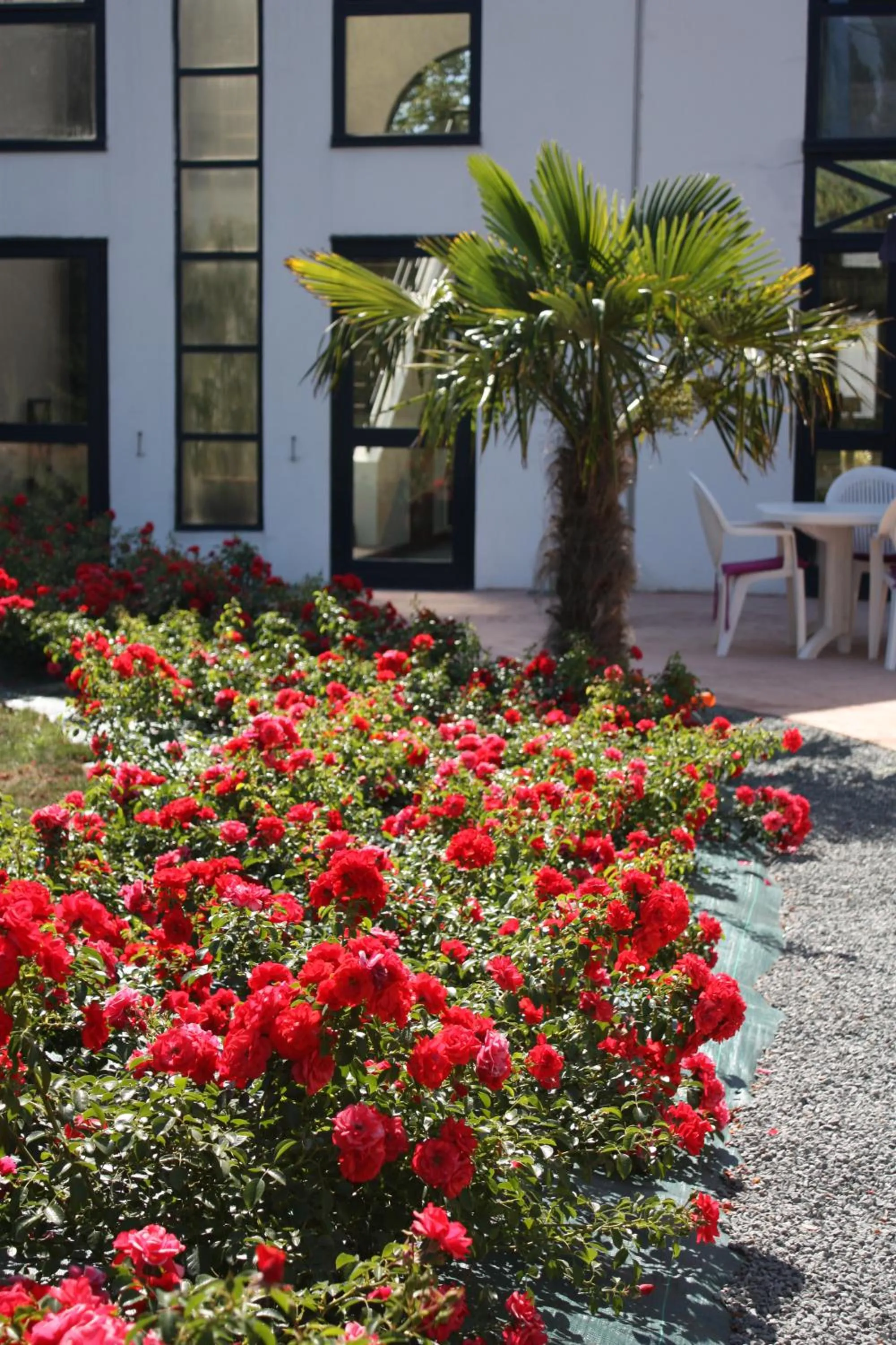 Garden in Agape Hotel Niort- Bessines