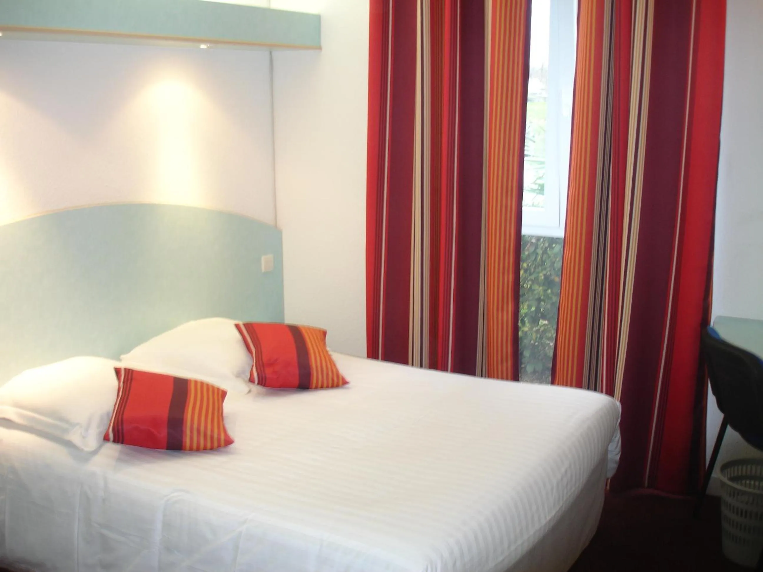 Bedroom, Bed in Agape Hotel Niort- Bessines