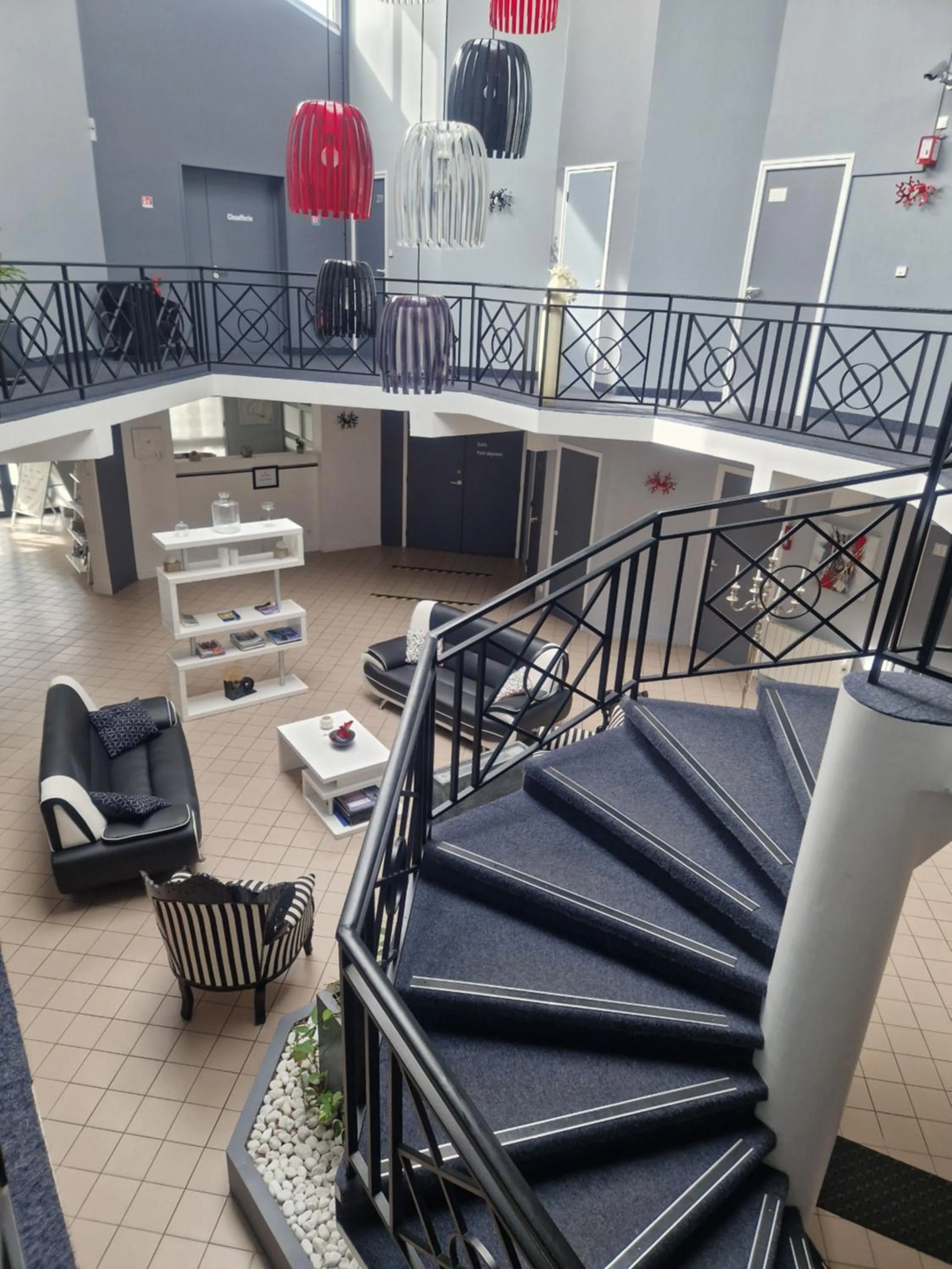 Agape Hotel Niort- Bessines