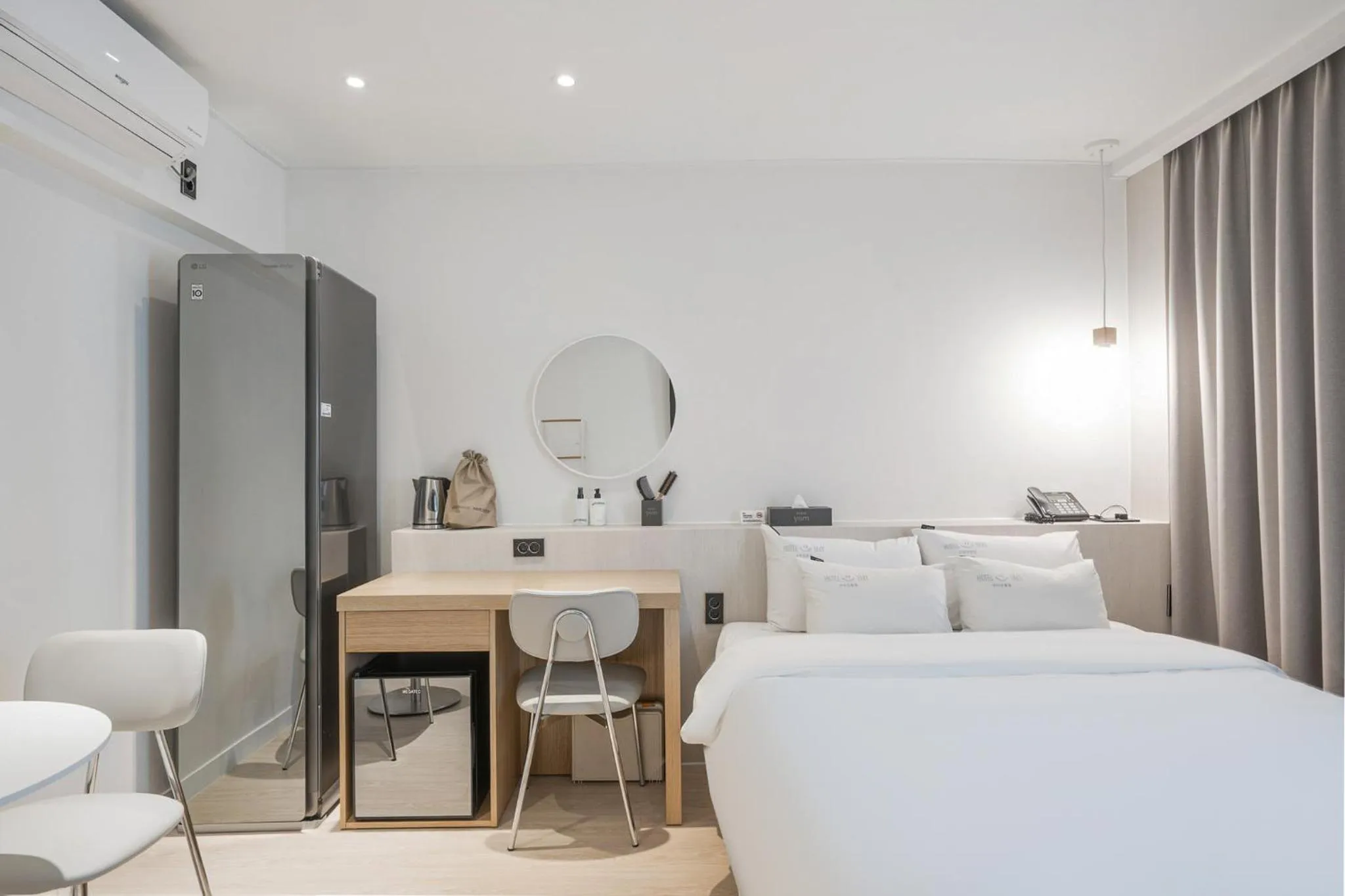 Bed in Hotel Yam Gumi