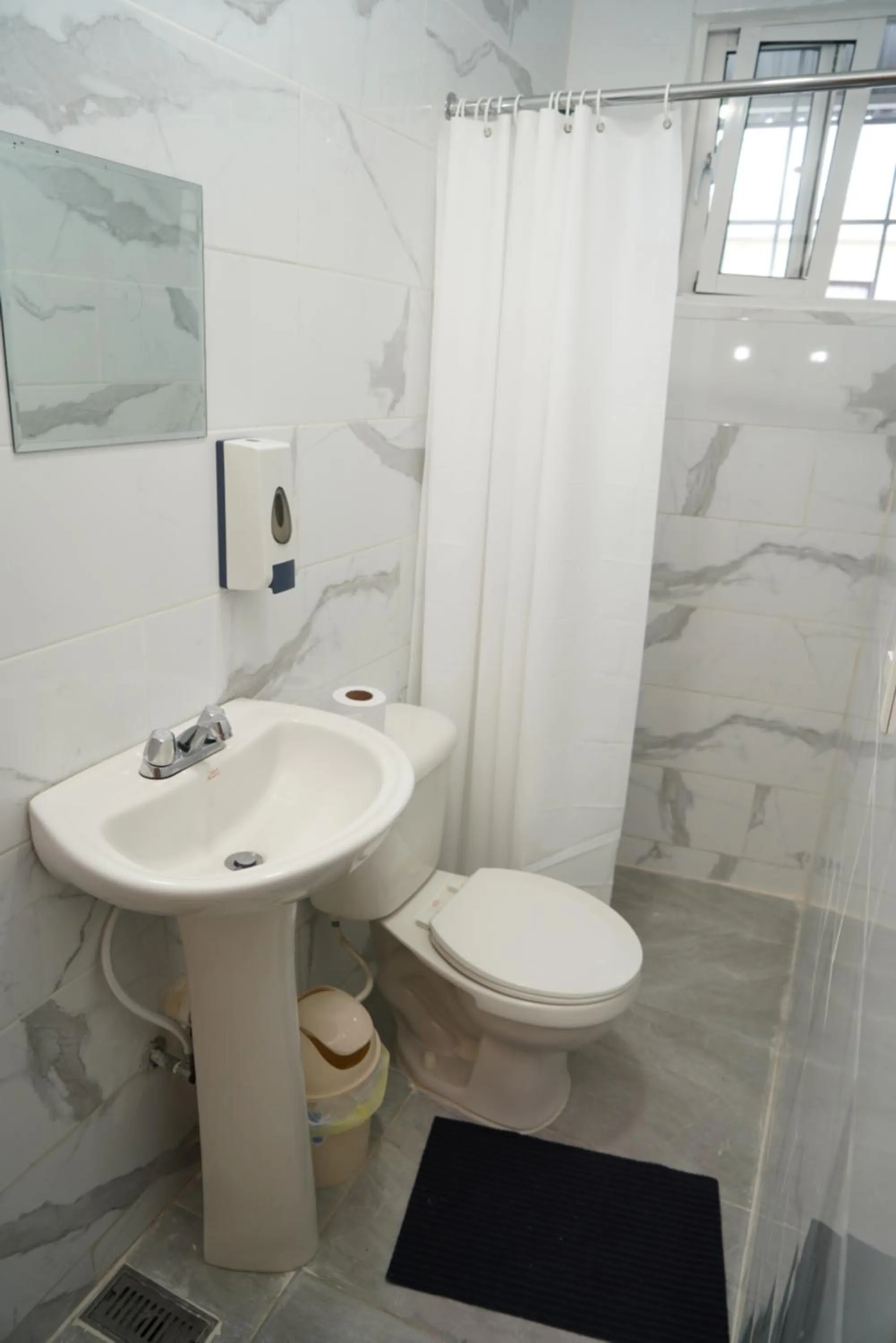 Bathroom in Hostal 53 Boutique Santo Domingo