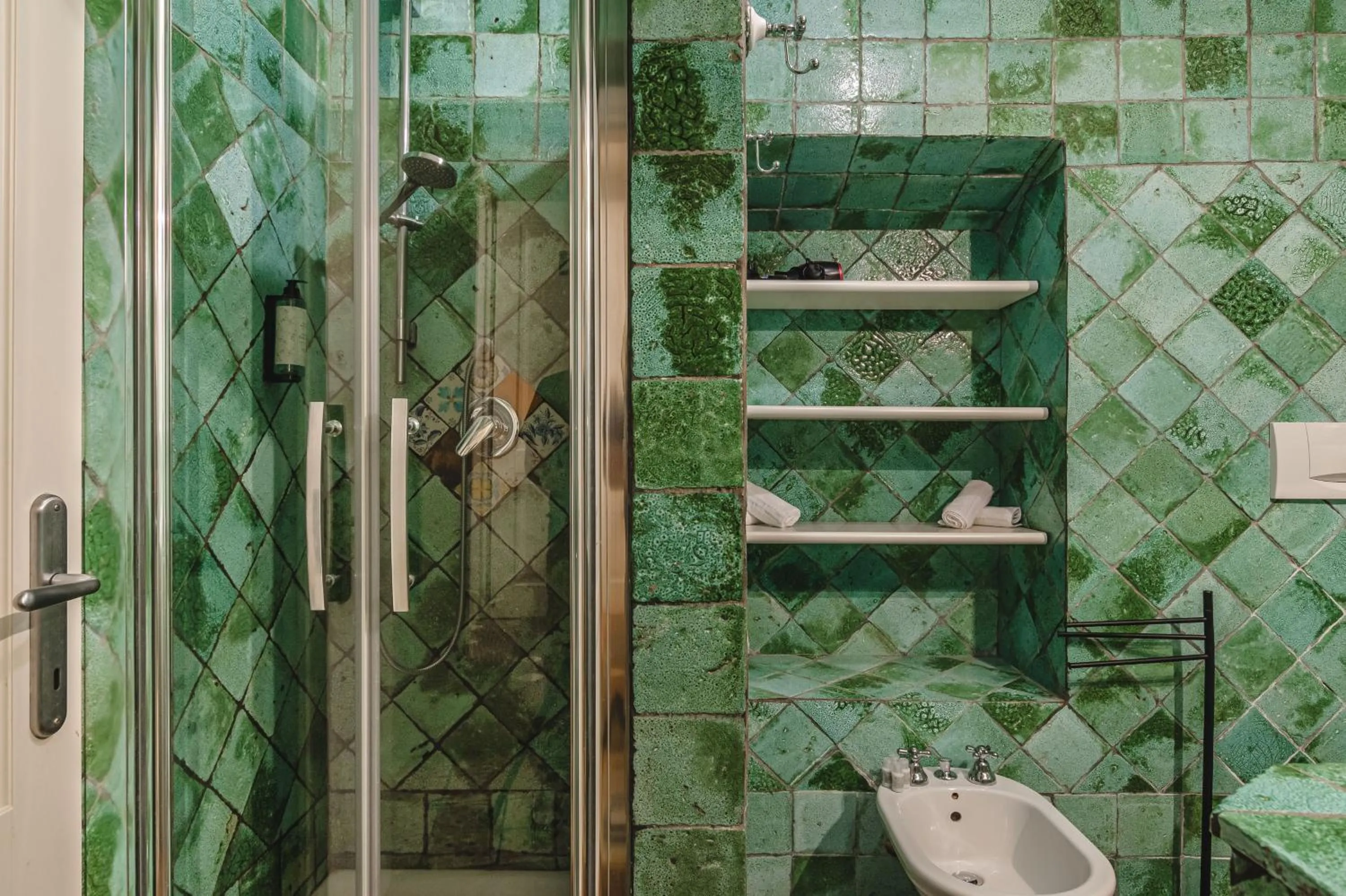 Shower in Il Battistero Siena Residenza d'Epoca