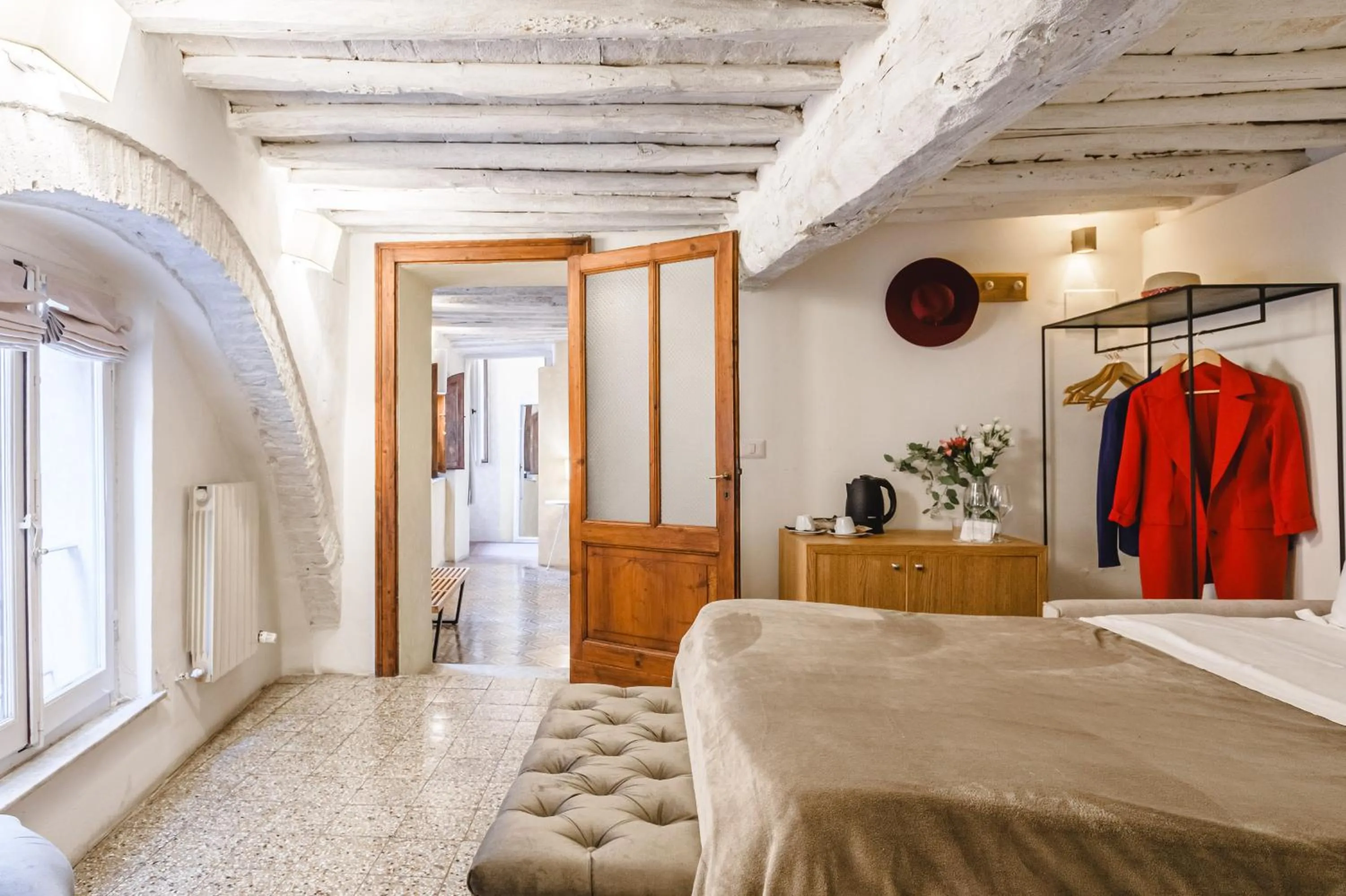 Photo of the whole room, Bed in Il Battistero Siena Residenza d'Epoca