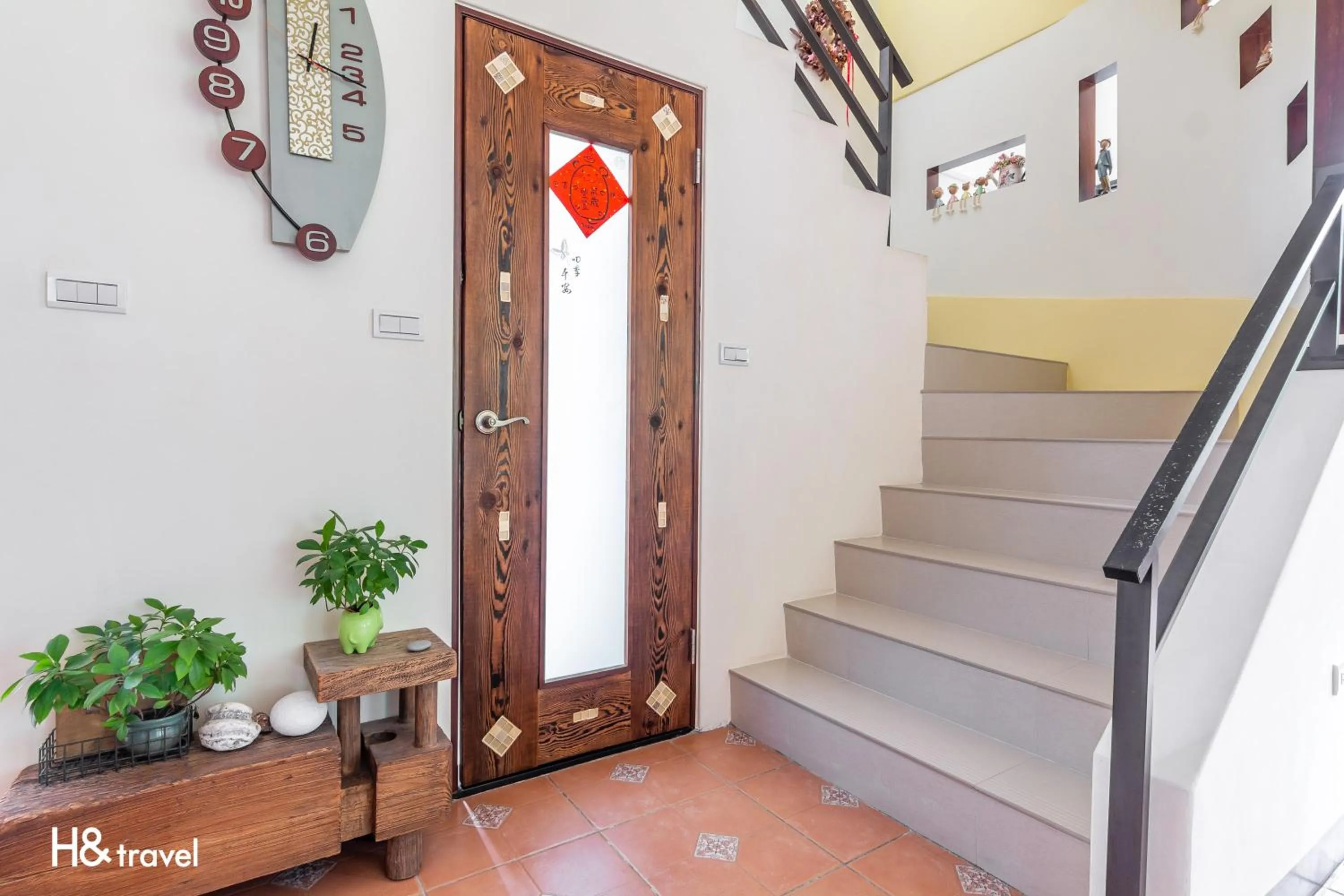 Decorative detail in Qian B&B