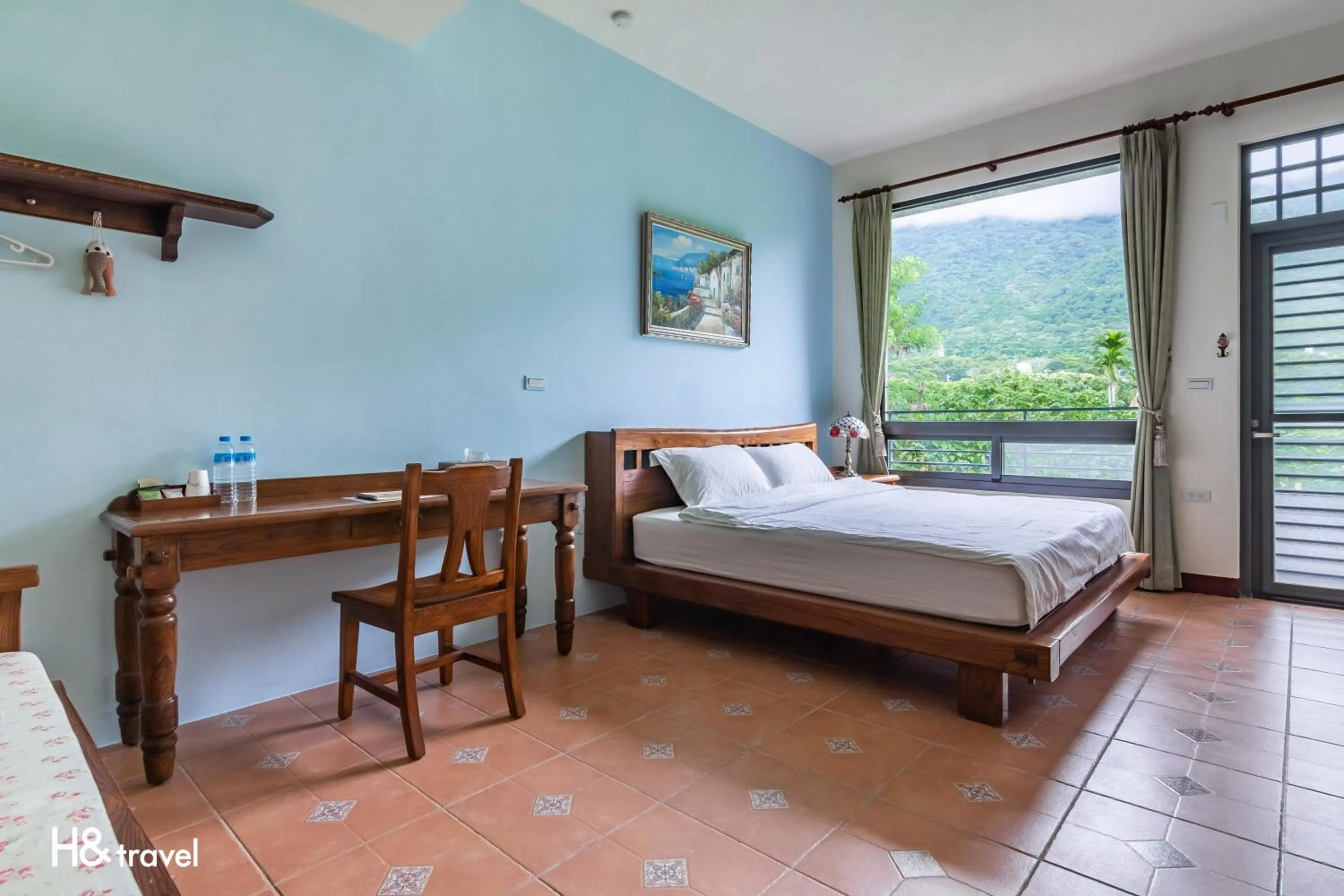 Decorative detail, Bed in Qian B&B