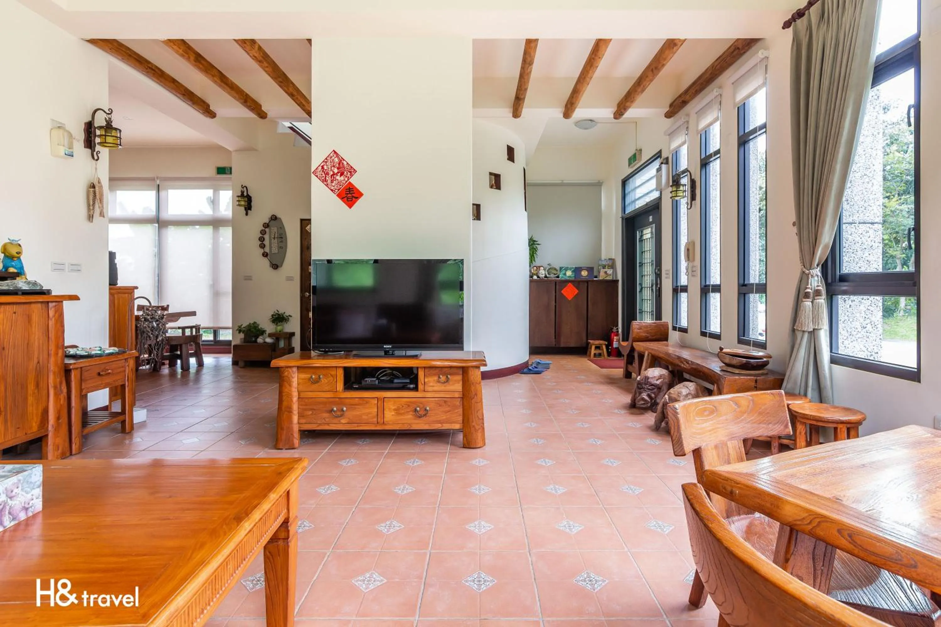 Decorative detail in Qian B&B