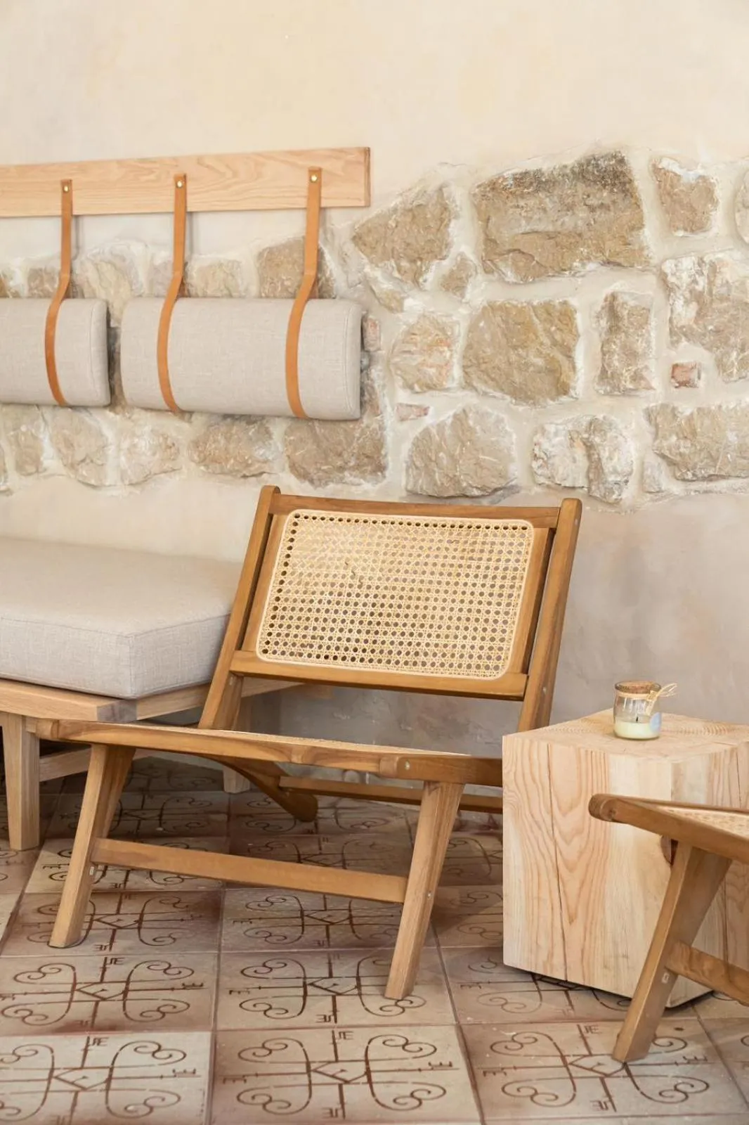 Restaurant/places to eat in Eramai