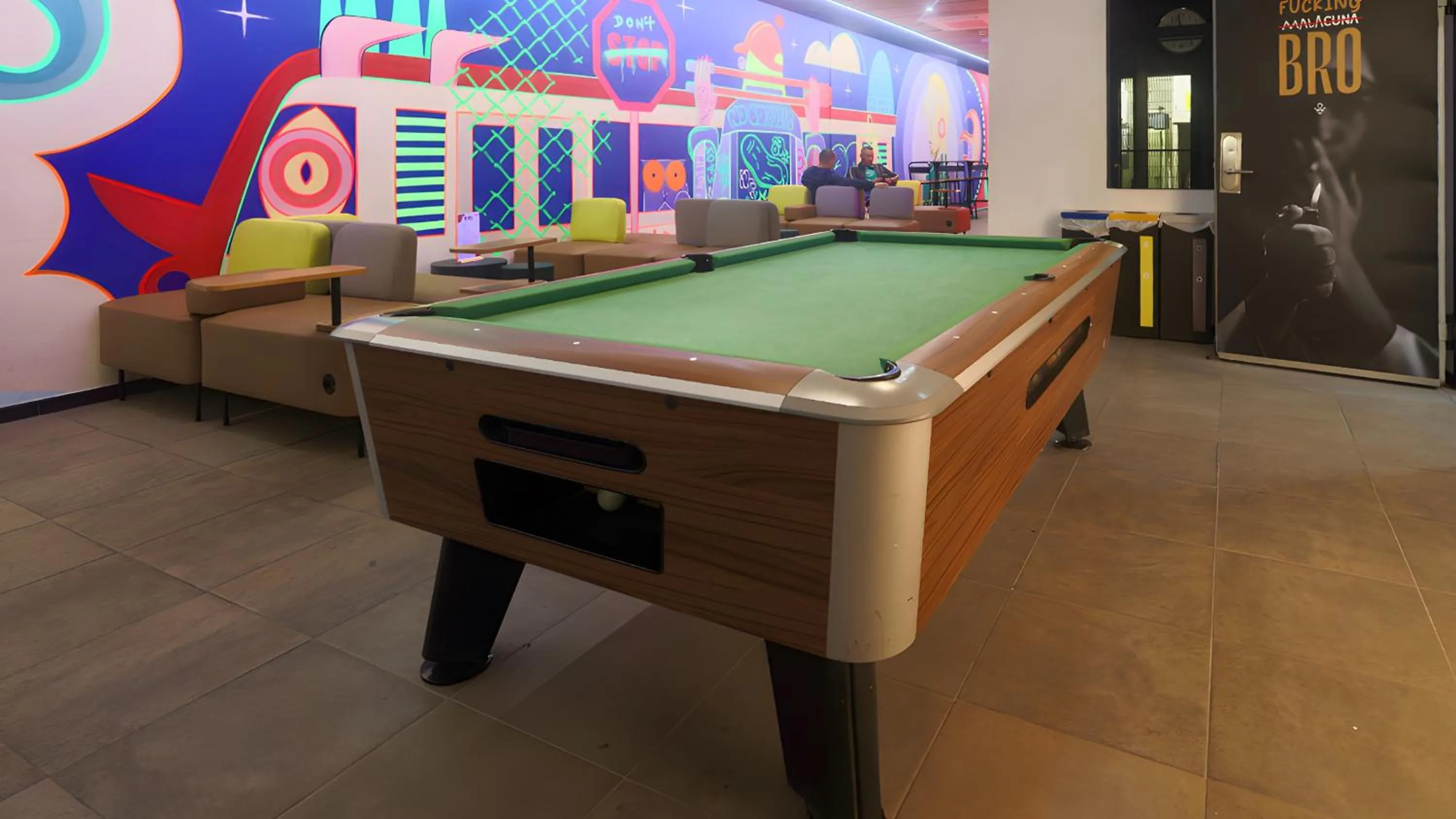 Billiard in Ideal Youth Hostel