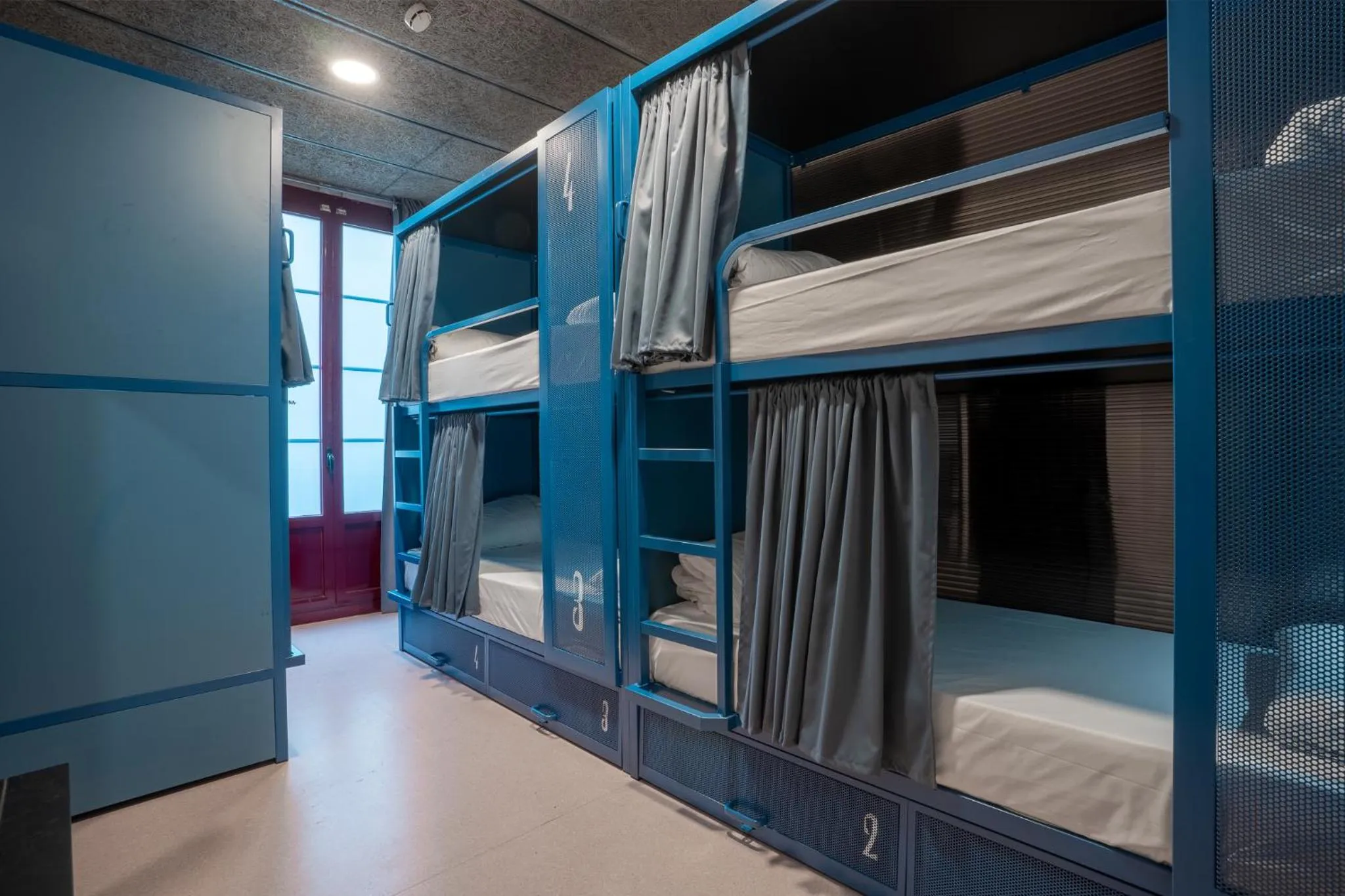 Bed in Ideal Youth Hostel