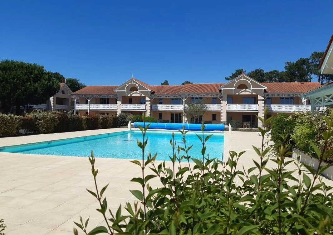 Superbe T4 à 1,9km des plages