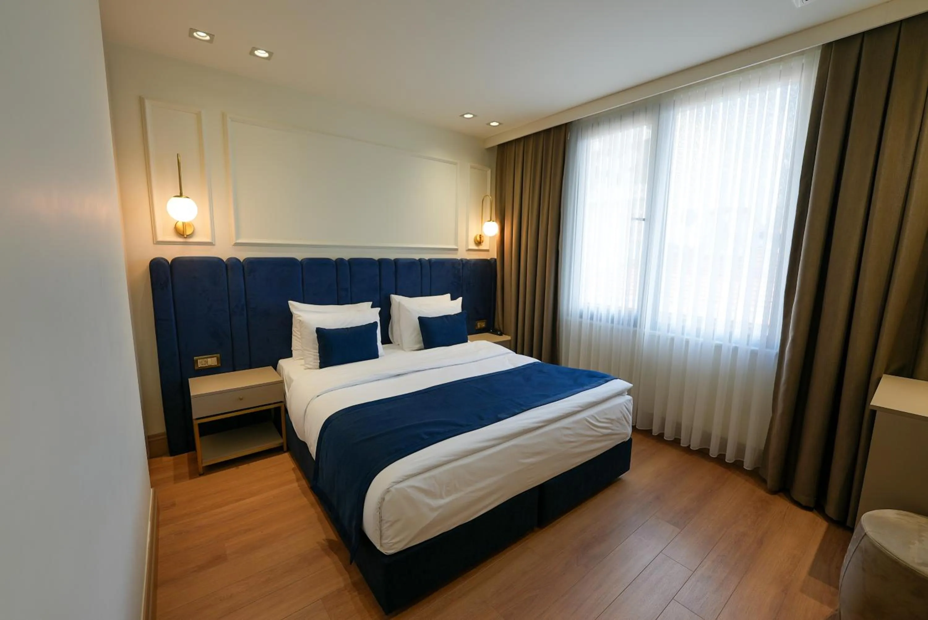 Bed in Taksim Bosphorus Hotel