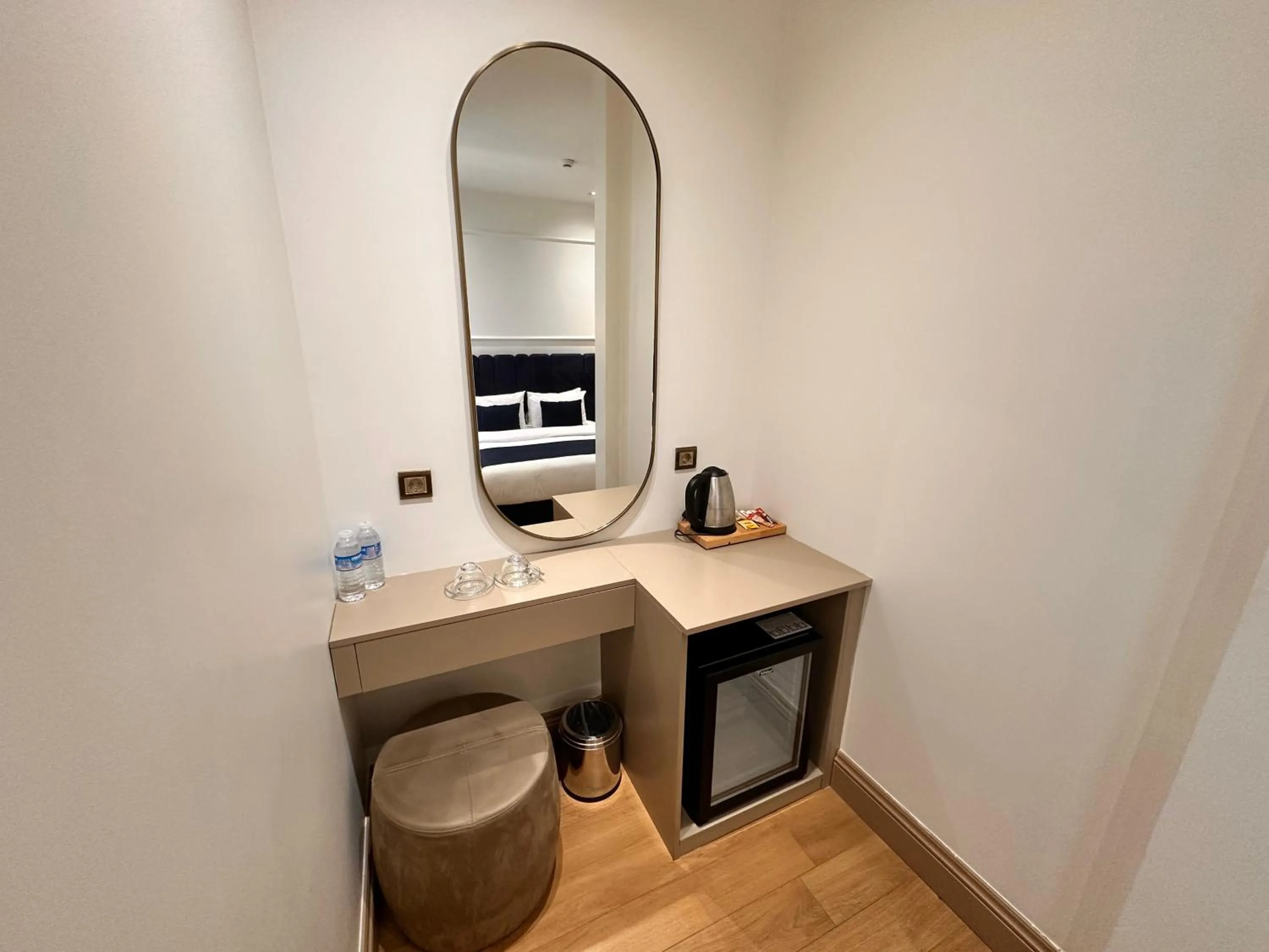 Coffee/tea facilities in Taksim Bosphorus Hotel