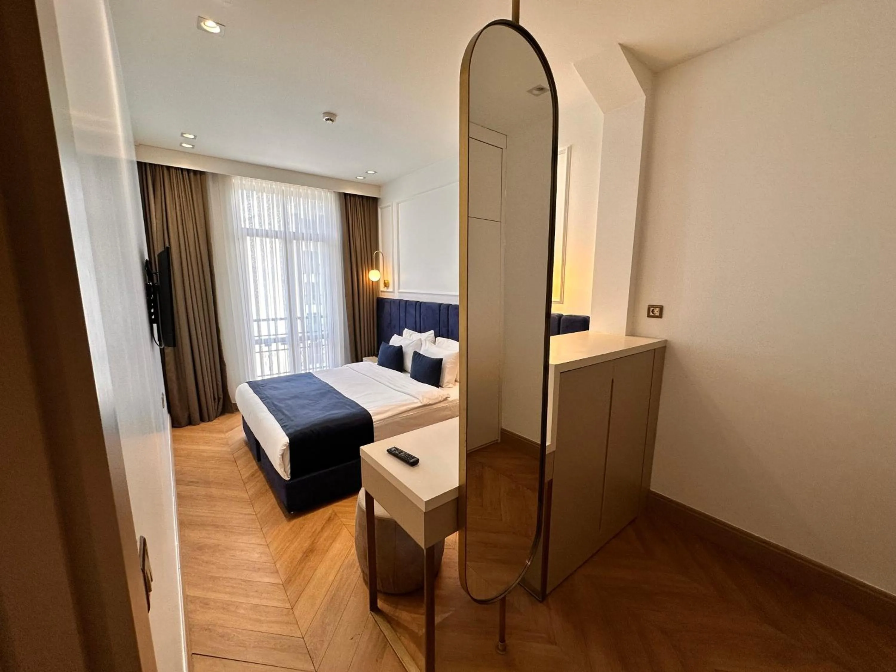 Bed in Taksim Bosphorus Hotel