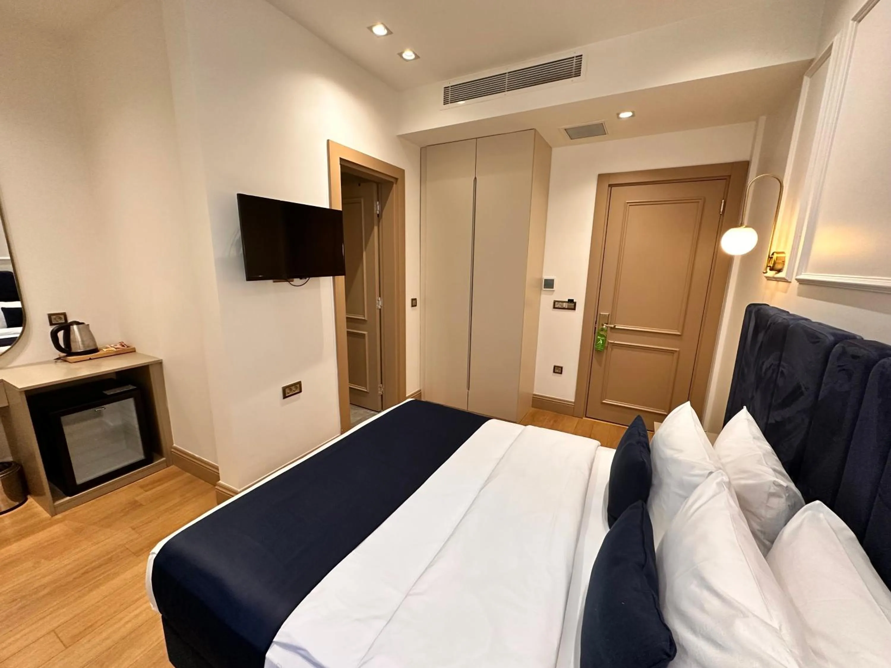 Bed in Taksim Bosphorus Hotel