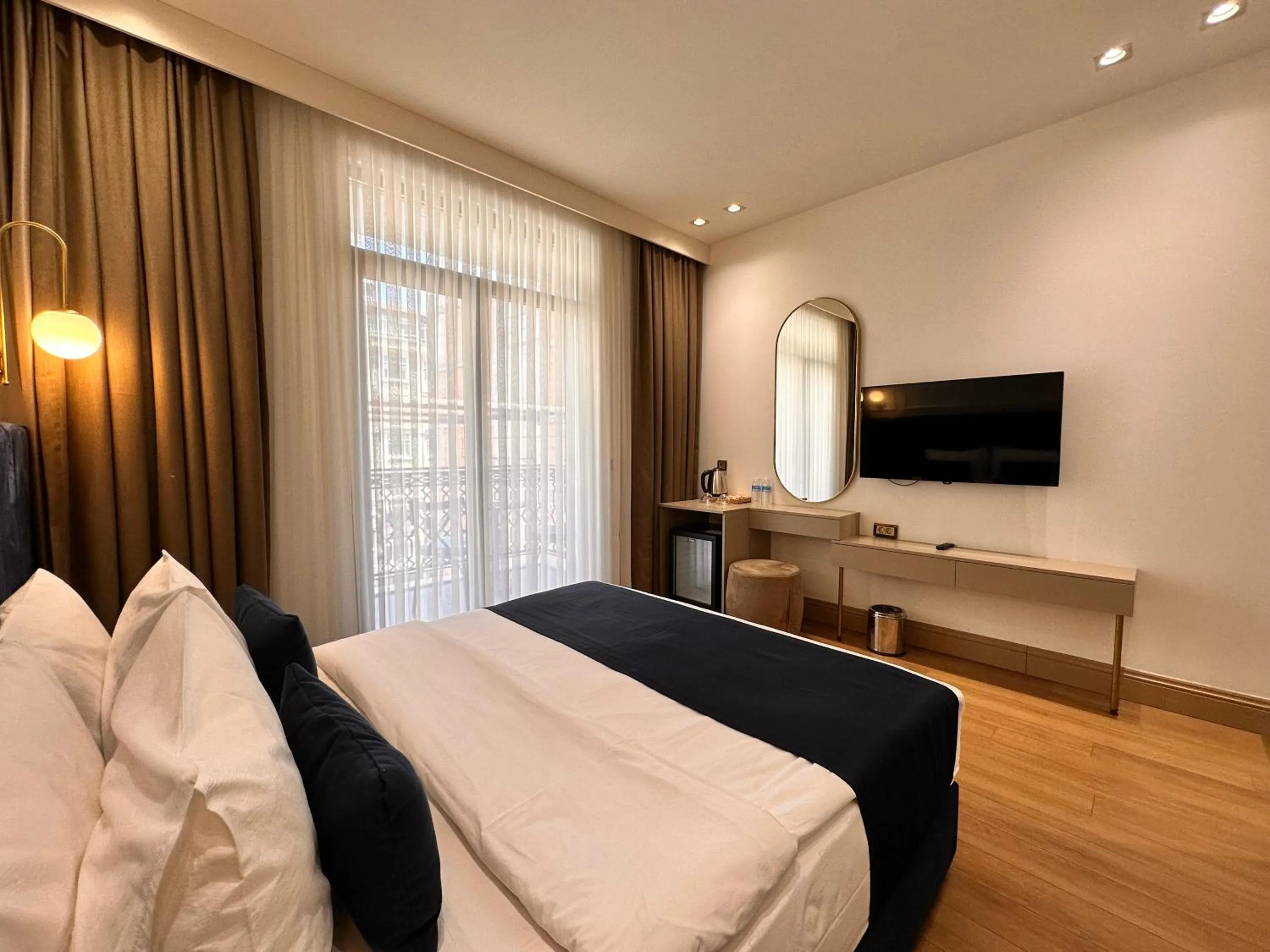 Bed in Taksim Bosphorus Hotel