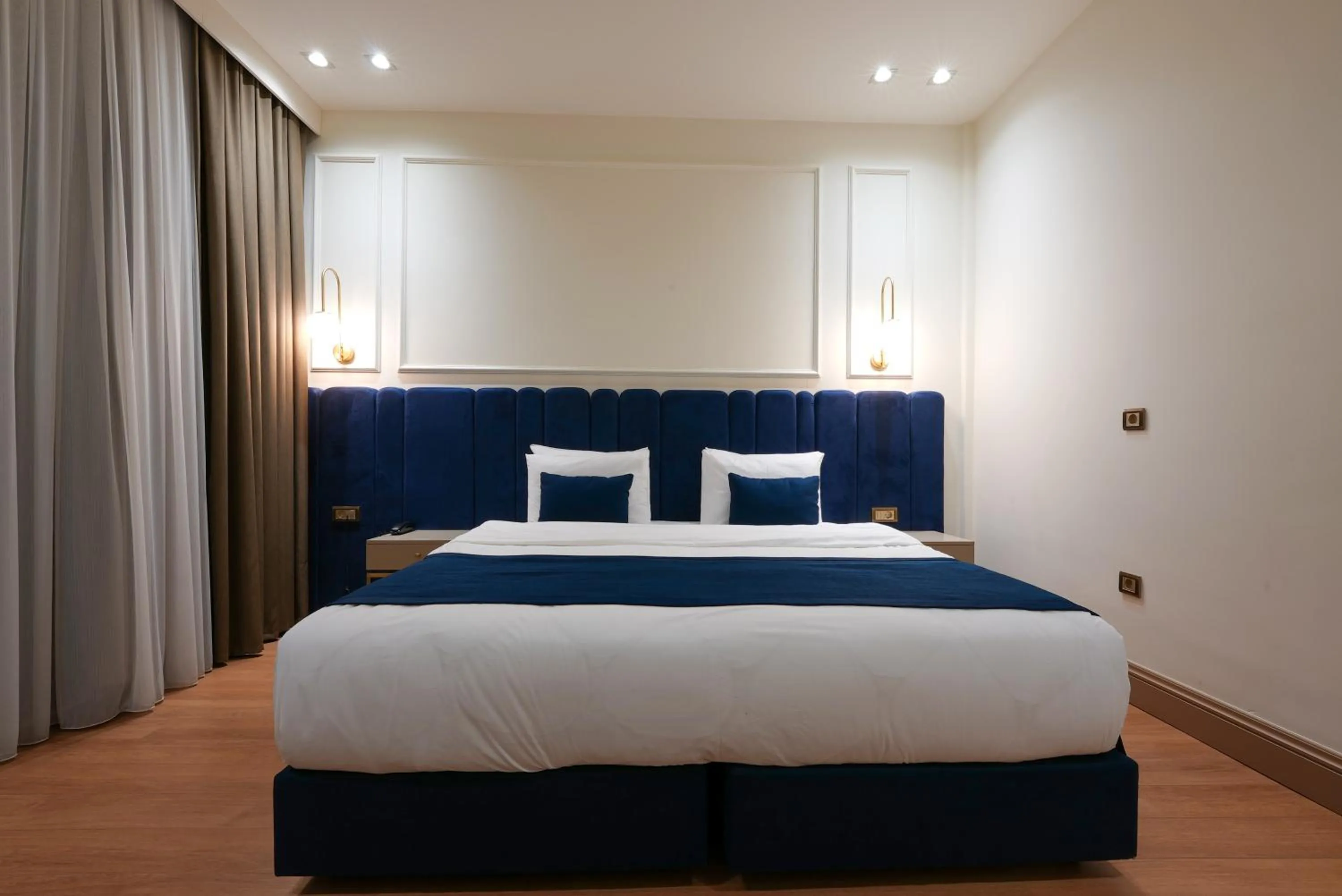 Bed in Taksim Bosphorus Hotel