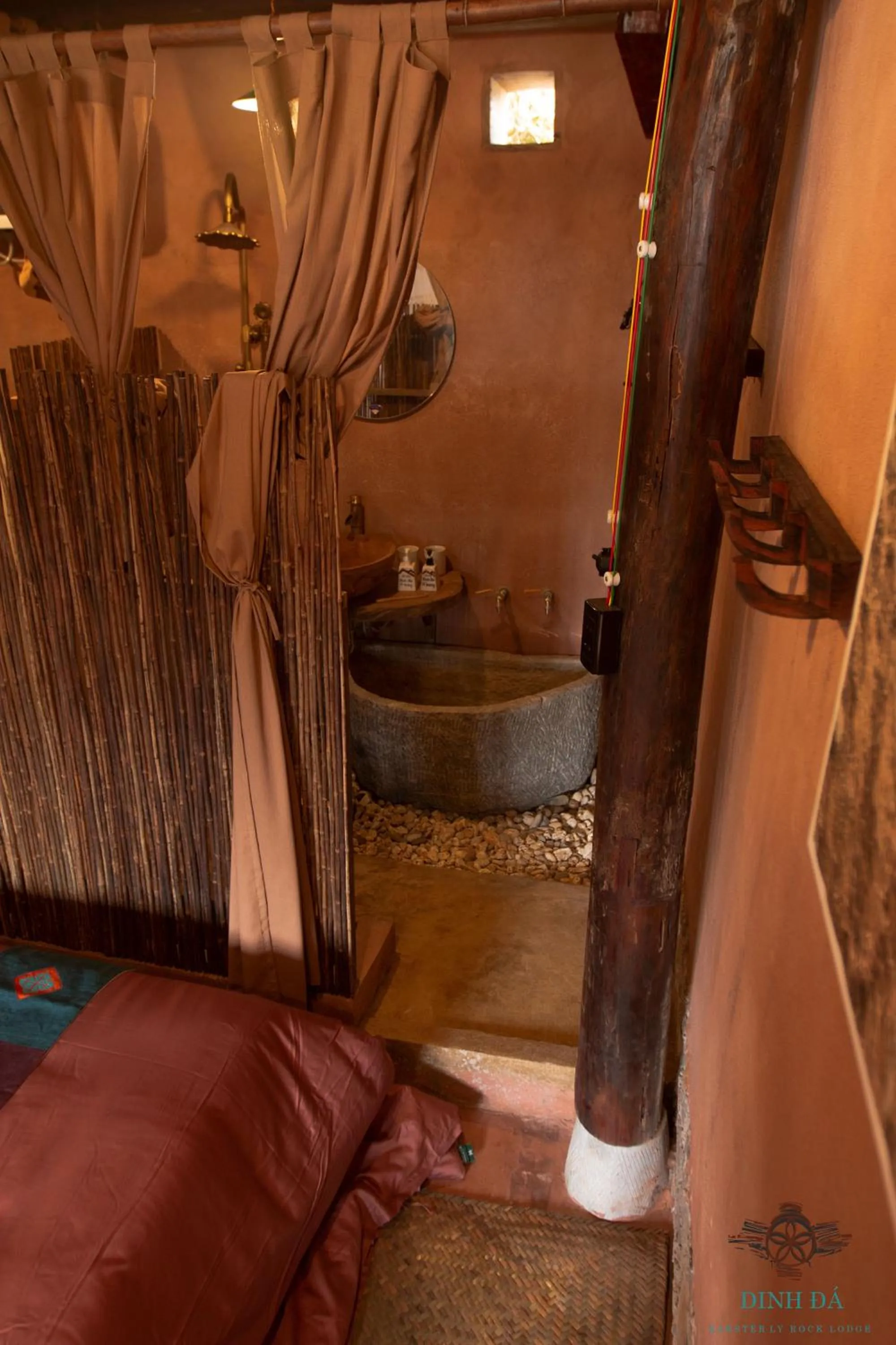 Bathroom in Dinh Đá H'Mông - Karsterly Rock Lodge