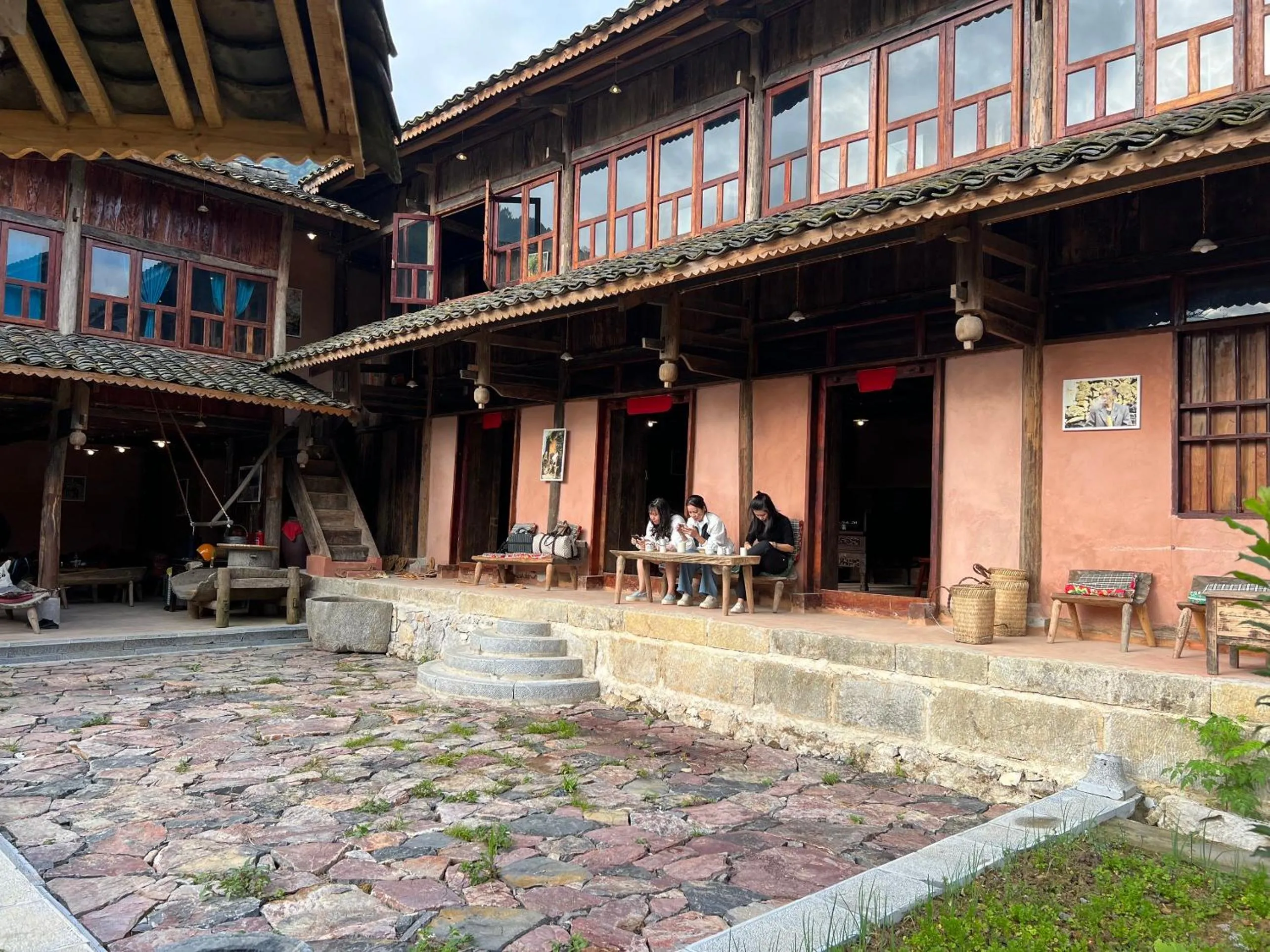 Property building in Dinh Đá H'Mông - Karsterly Rock Lodge