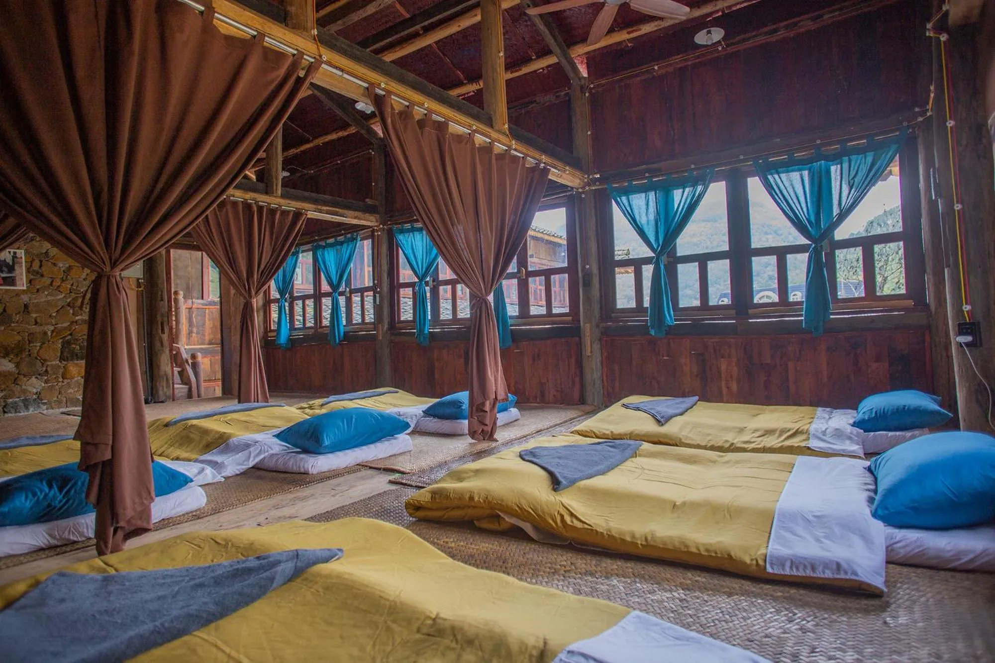Photo of the whole room, Bed in Dinh Đá H'Mông - Karsterly Rock Lodge