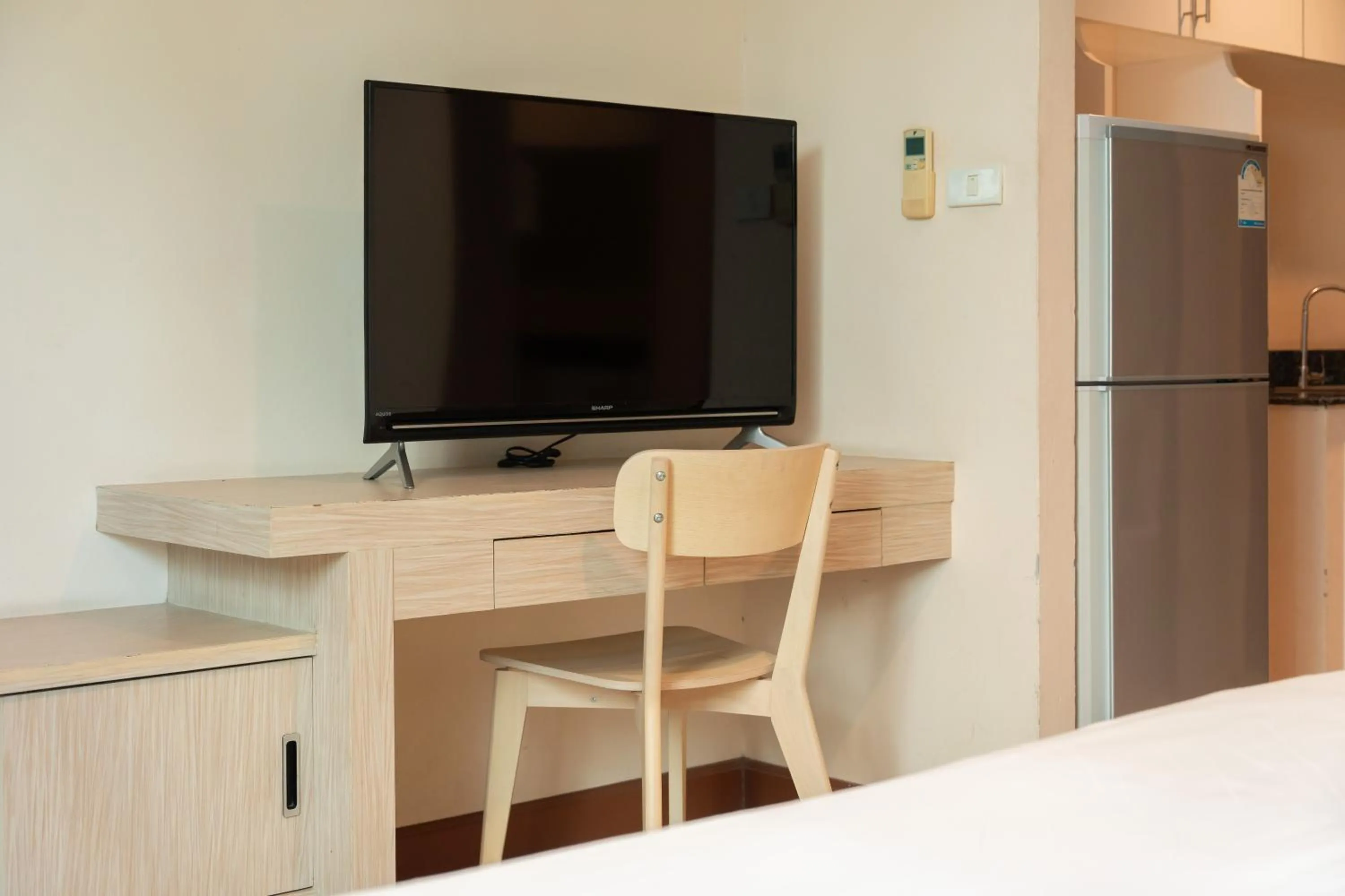 TV and multimedia in Shamrock Hotel Pattaya