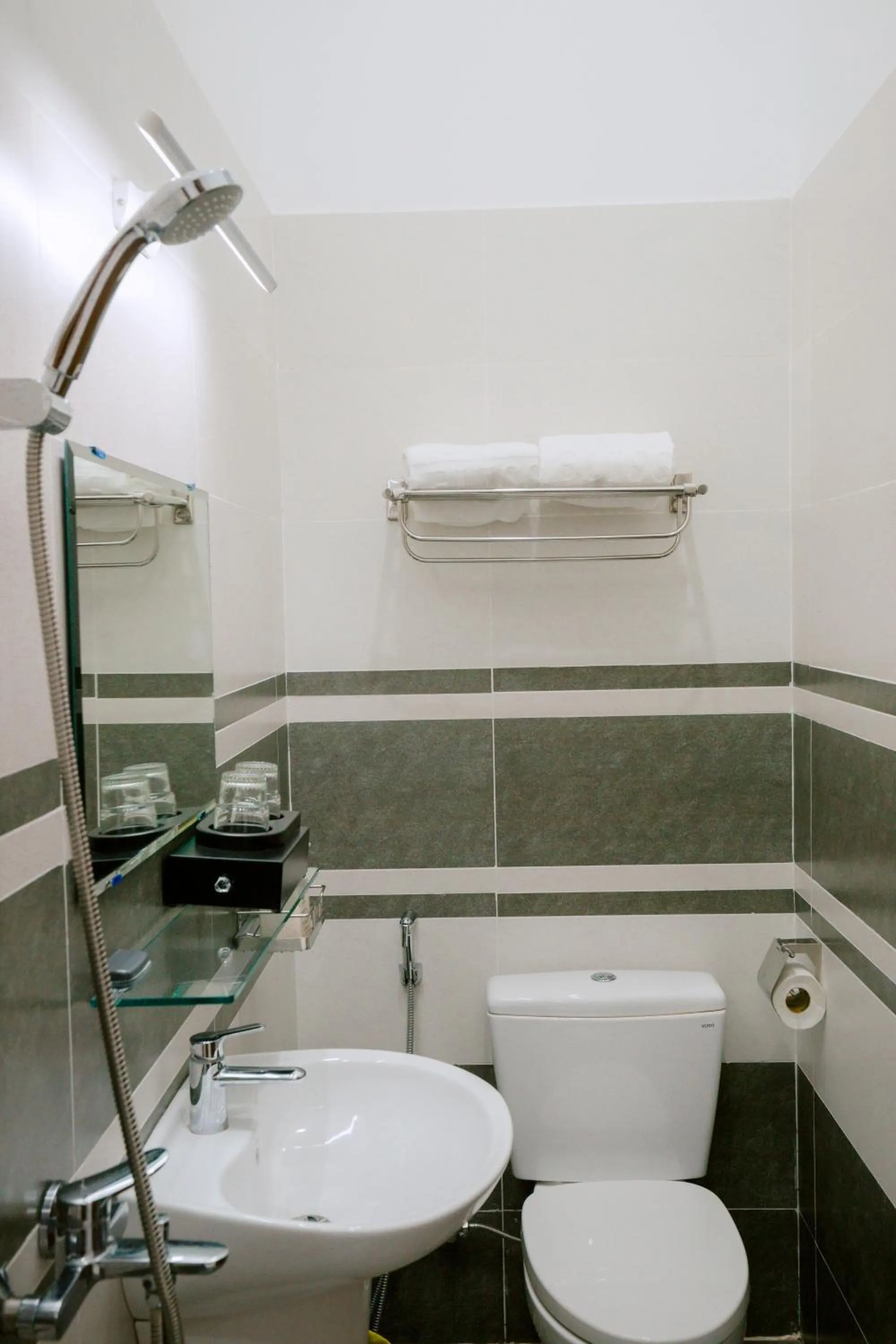 Shower in Melissa Hotel - Vung Tau