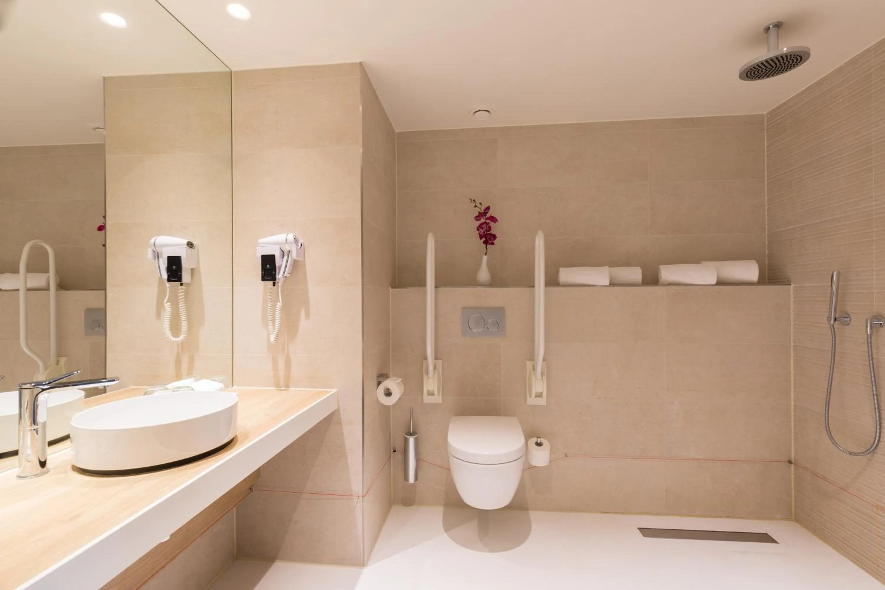 Bathroom in Leonardo Royal Hotel Den Haag Promenade