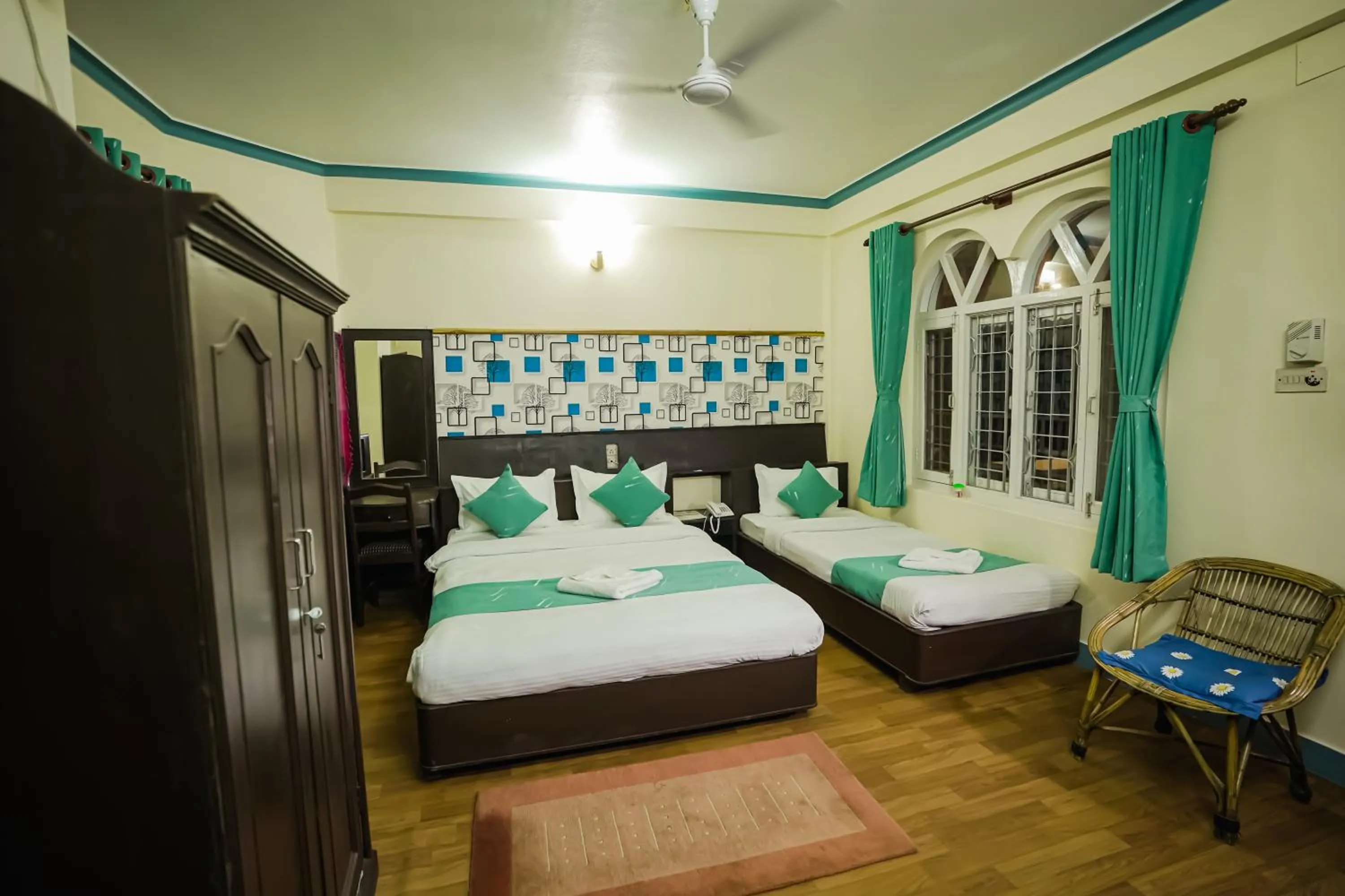 Bed in Himalayan Guest House