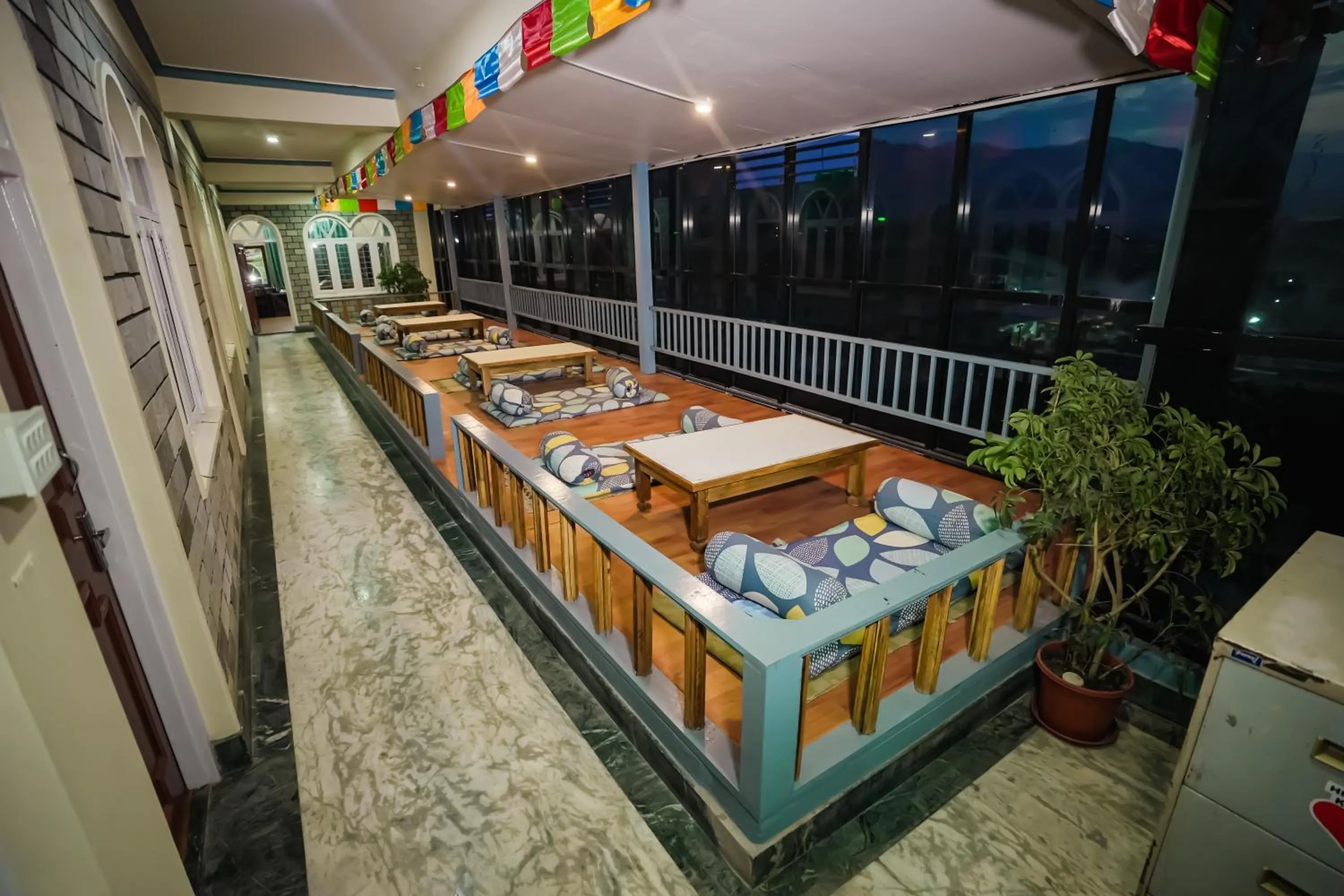 Restaurant/places to eat in Himalayan Guest House