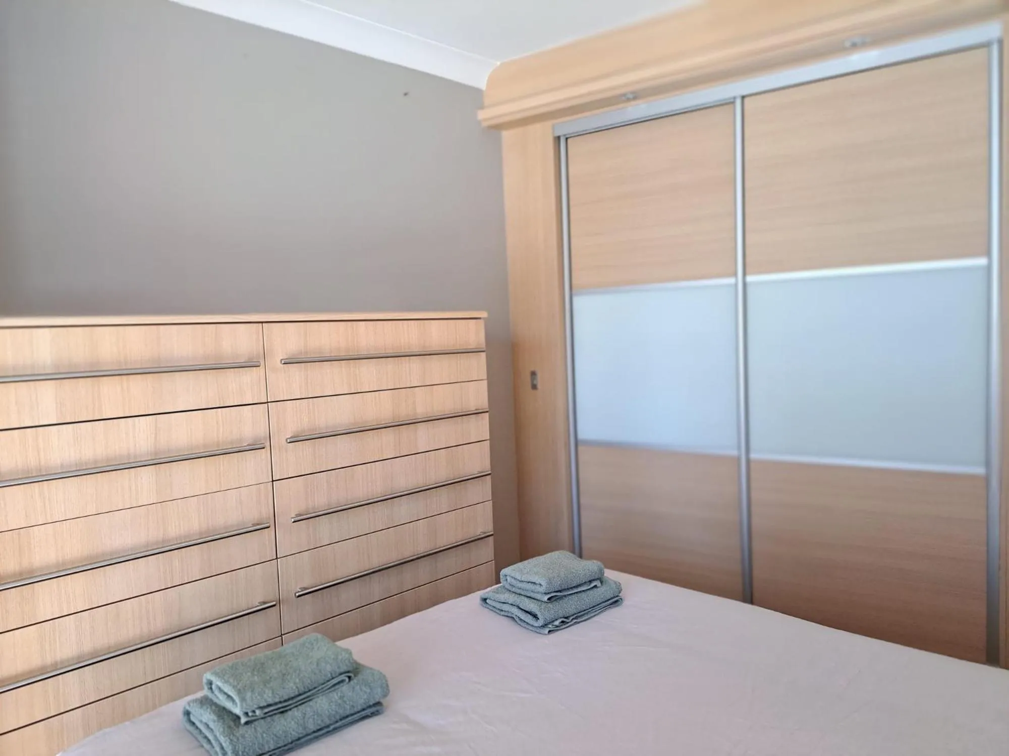 Two-Bedroom Apartment in Tottenham Spur Hideaway