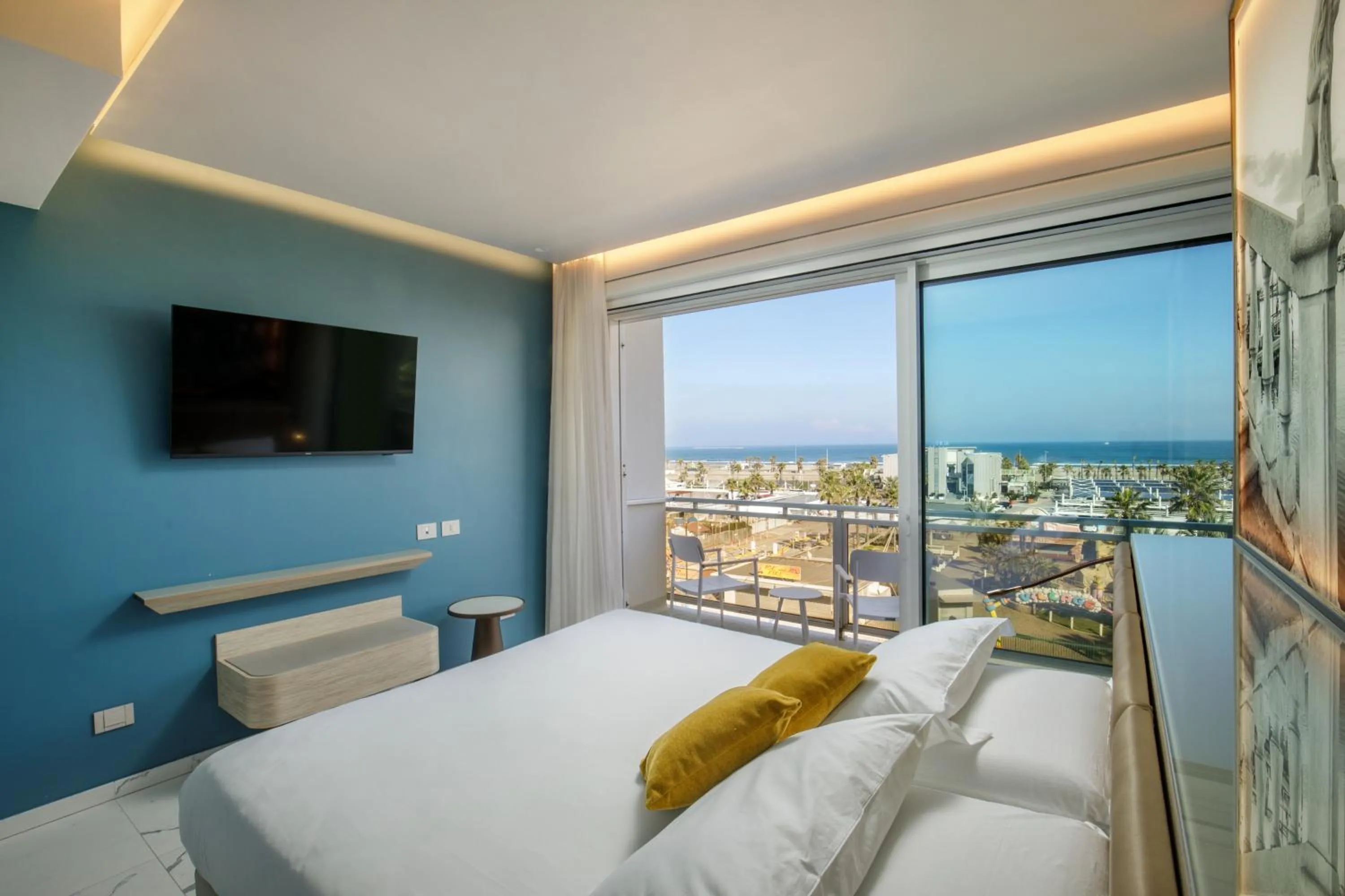 Bed in Ambasciatori Suite Hotel