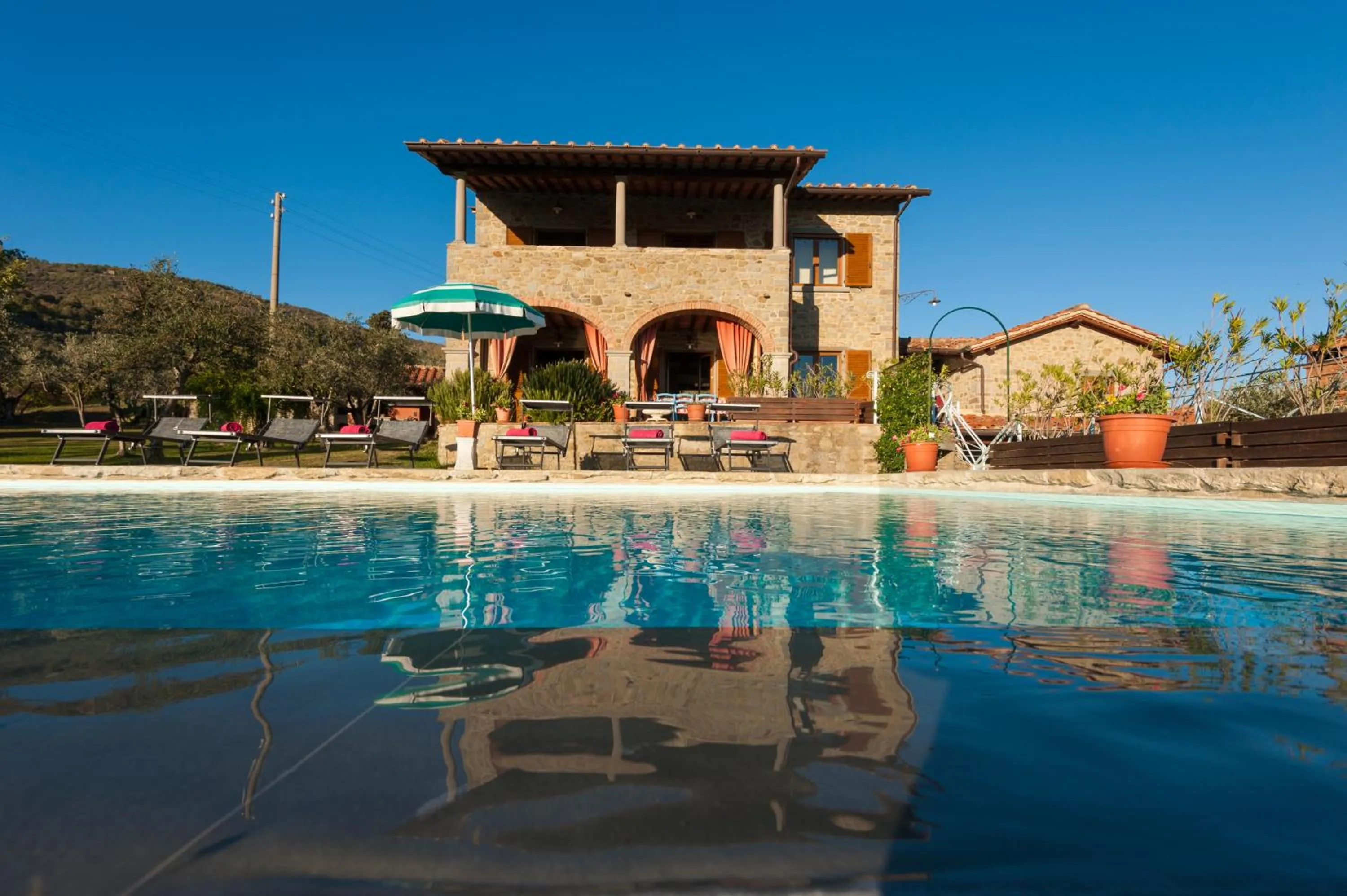 Property building in Villa Senaia
