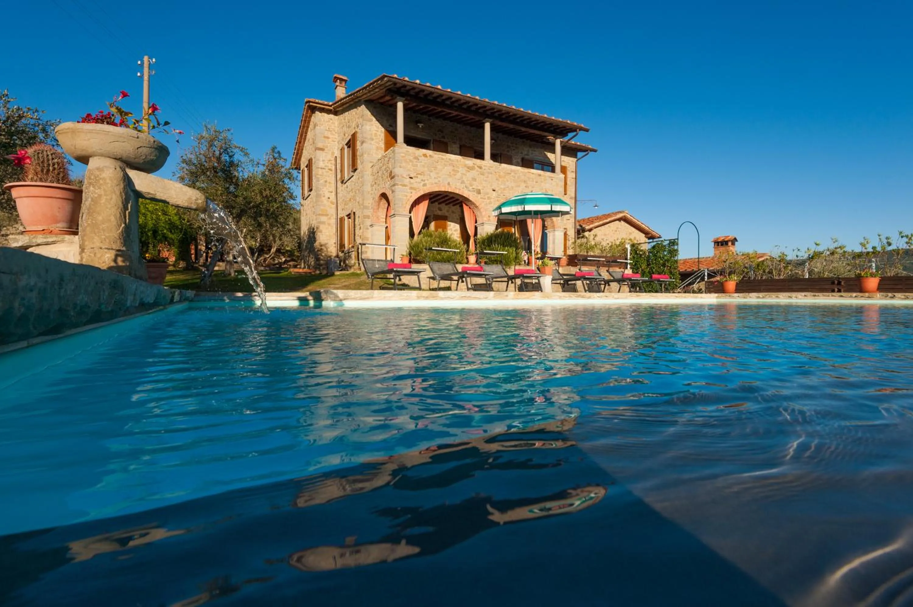 Property building in Villa Senaia