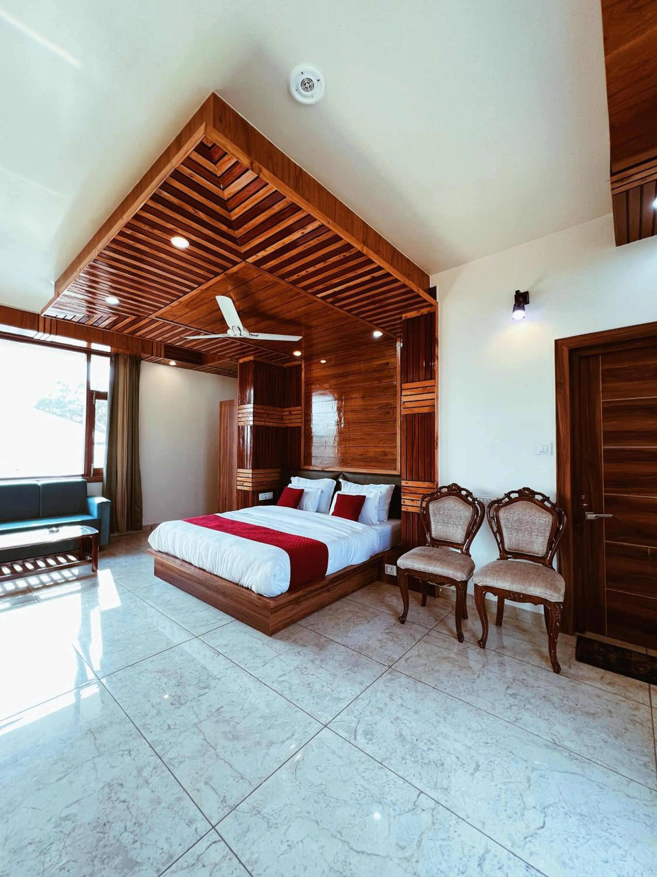 Bedroom, Bed in Appas Hotel