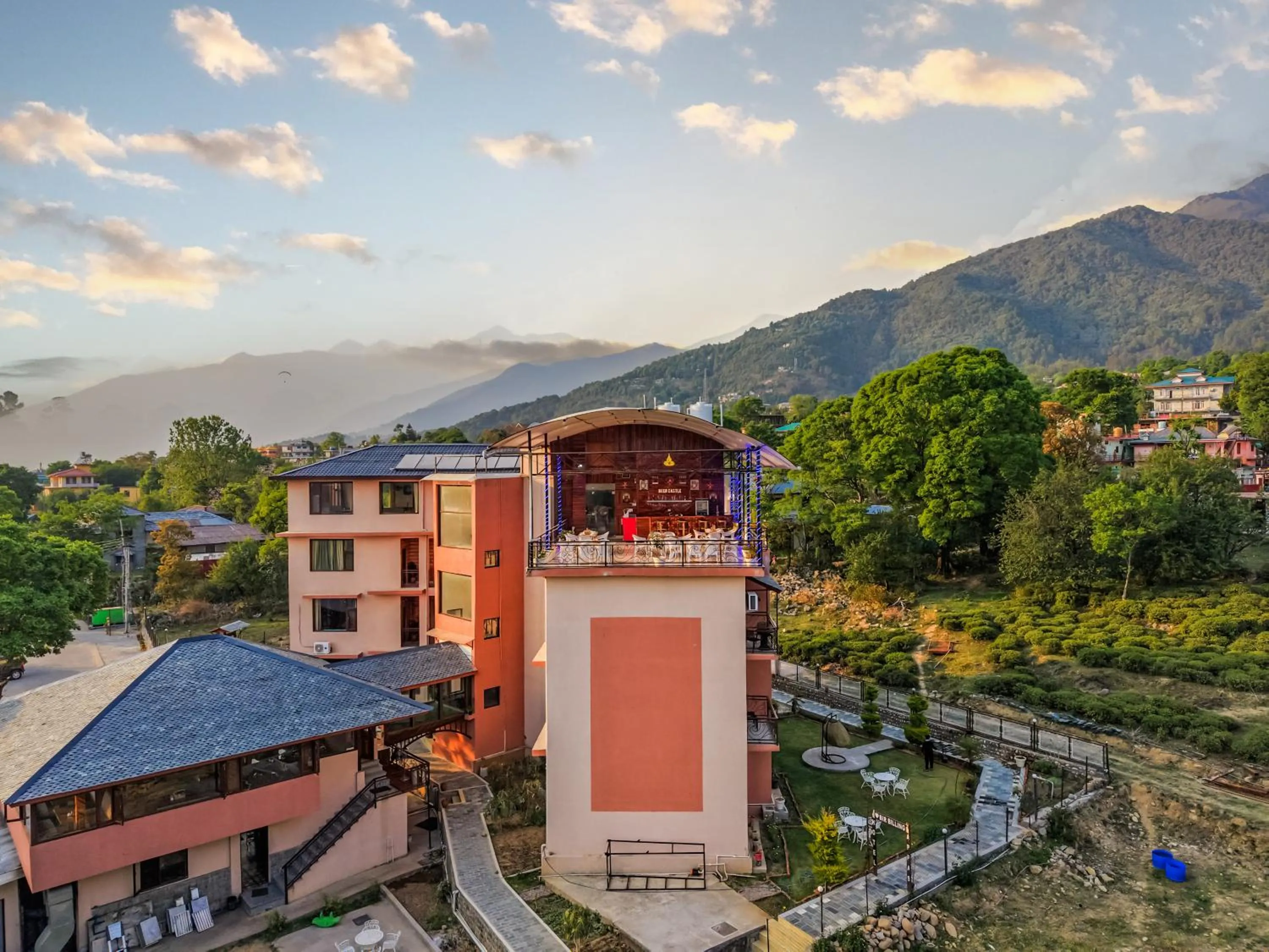 Facade/entrance in Appas Hotel