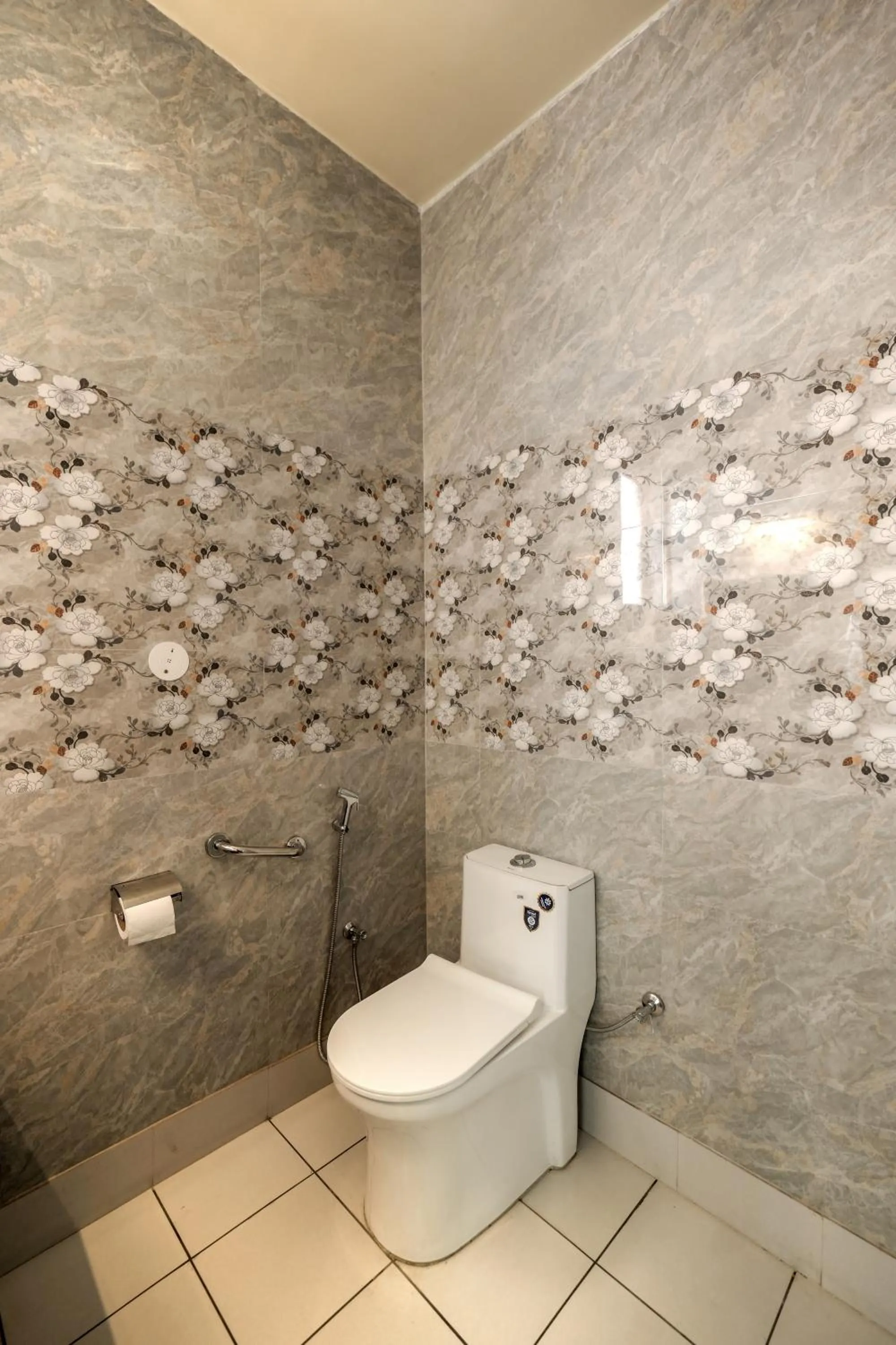 Bathroom in Appas Hotel