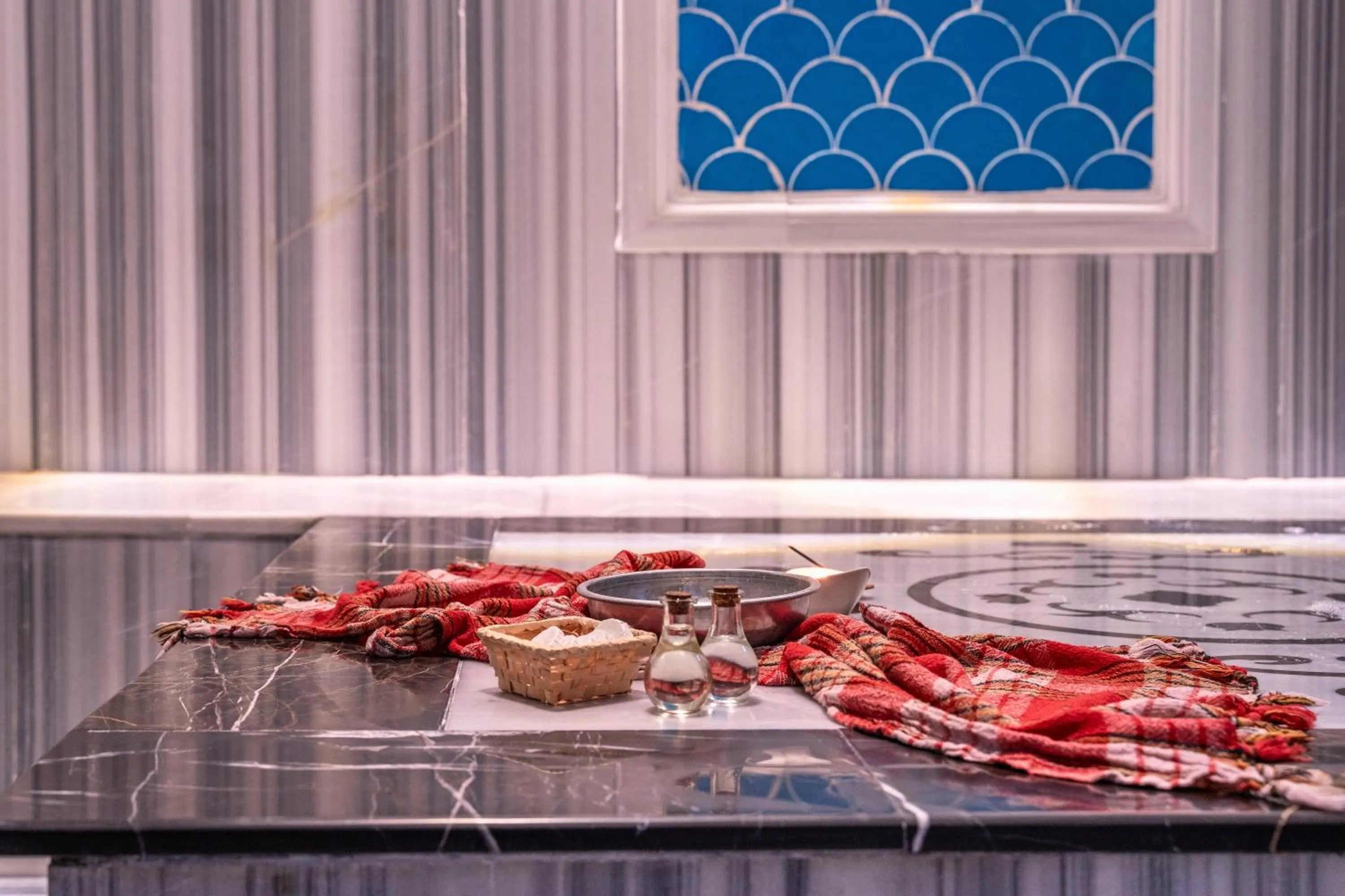 Public Bath in Oscar Seaside Hotel & Spa