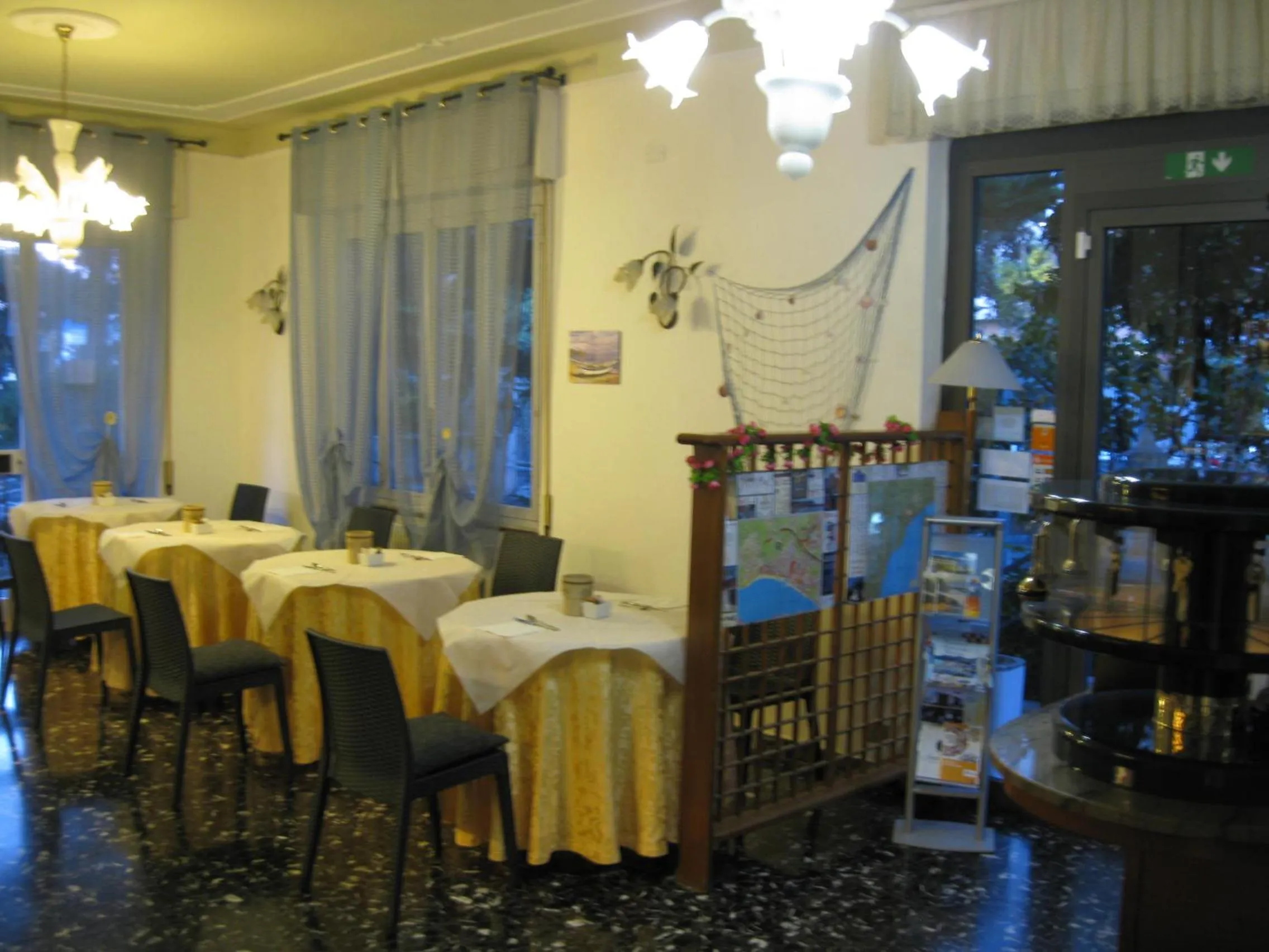 Restaurant/places to eat in Hotel Acqua Marina