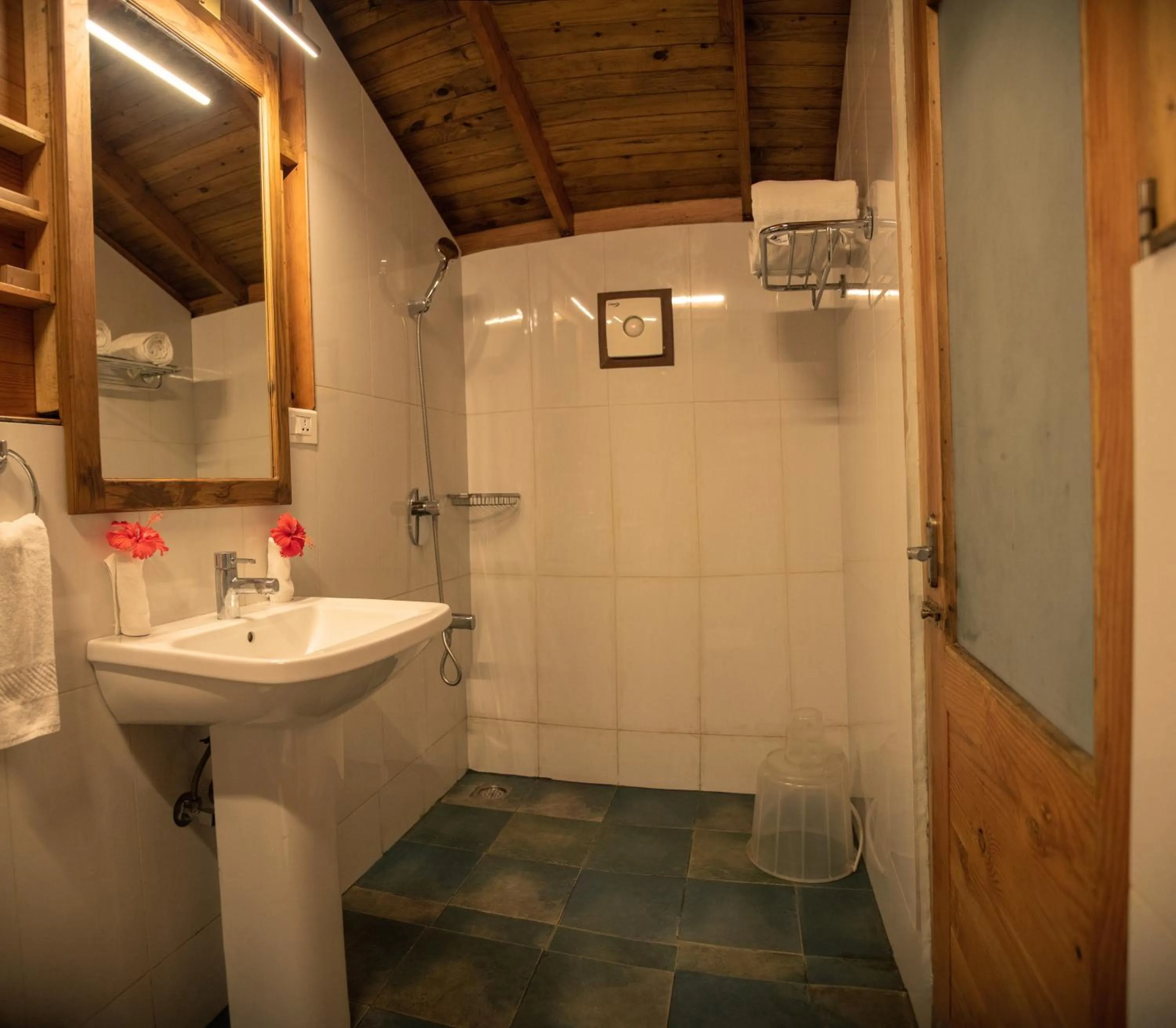 Bathroom in Misty Mountain Experience